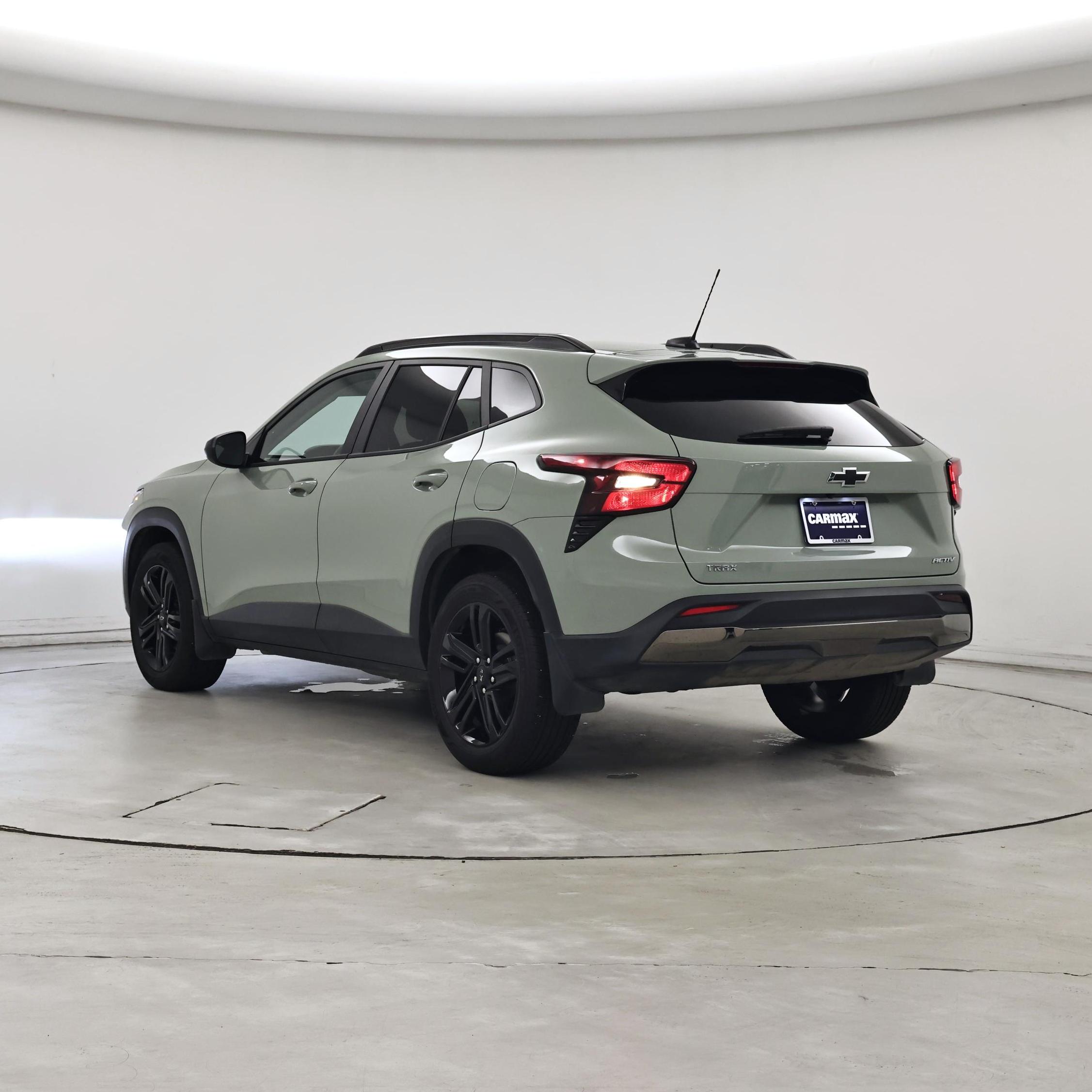 Thumbnail: 2025 Chevrolet Trax - 2