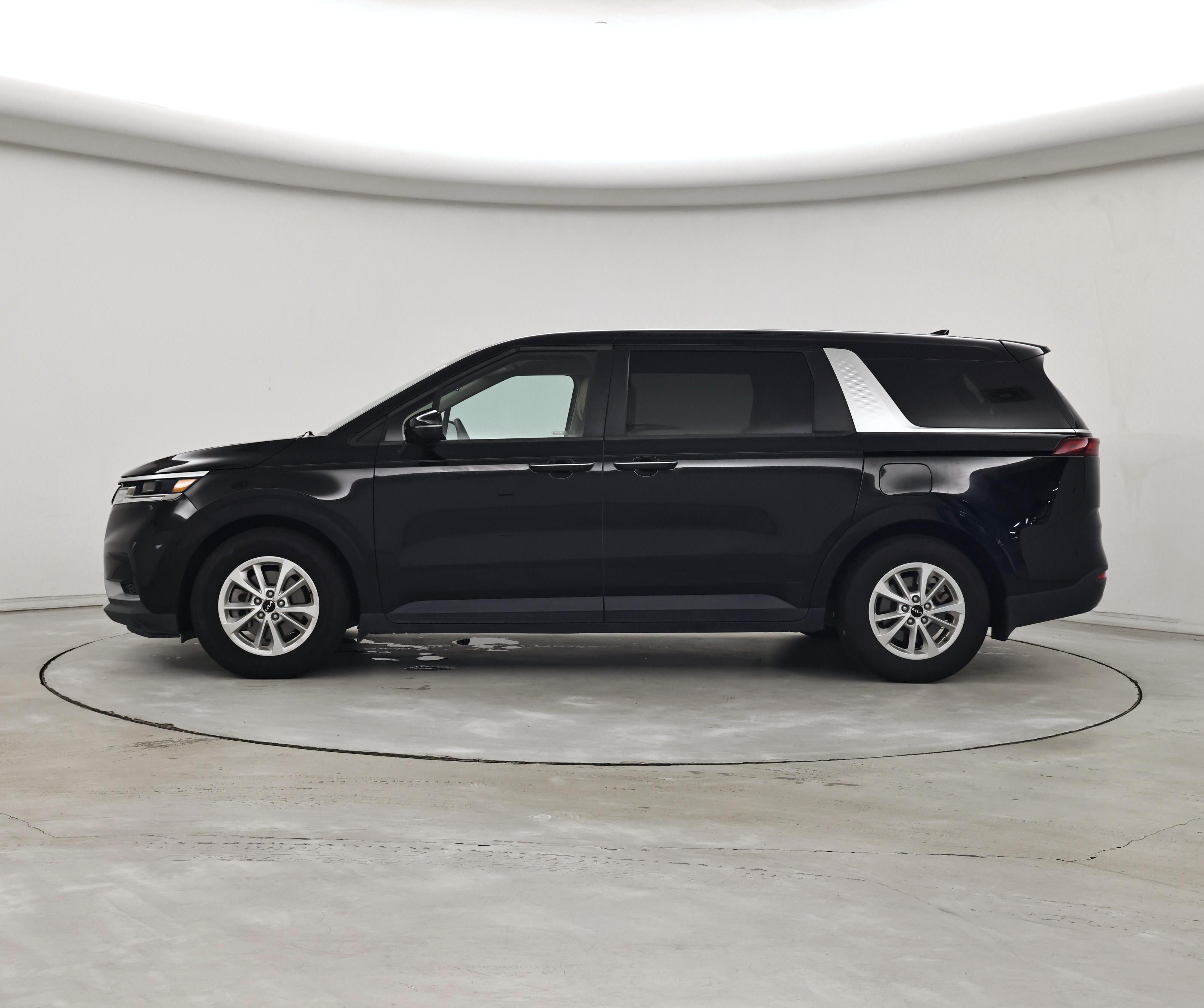 Thumbnail: 2024 Kia Carnival - 3
