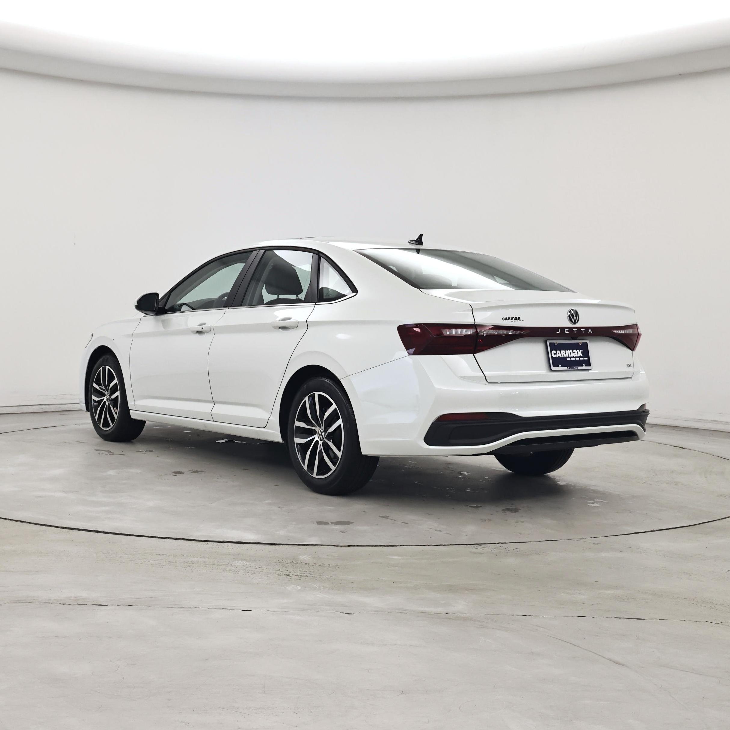 Thumbnail: 2025 Volkswagen Jetta - 2