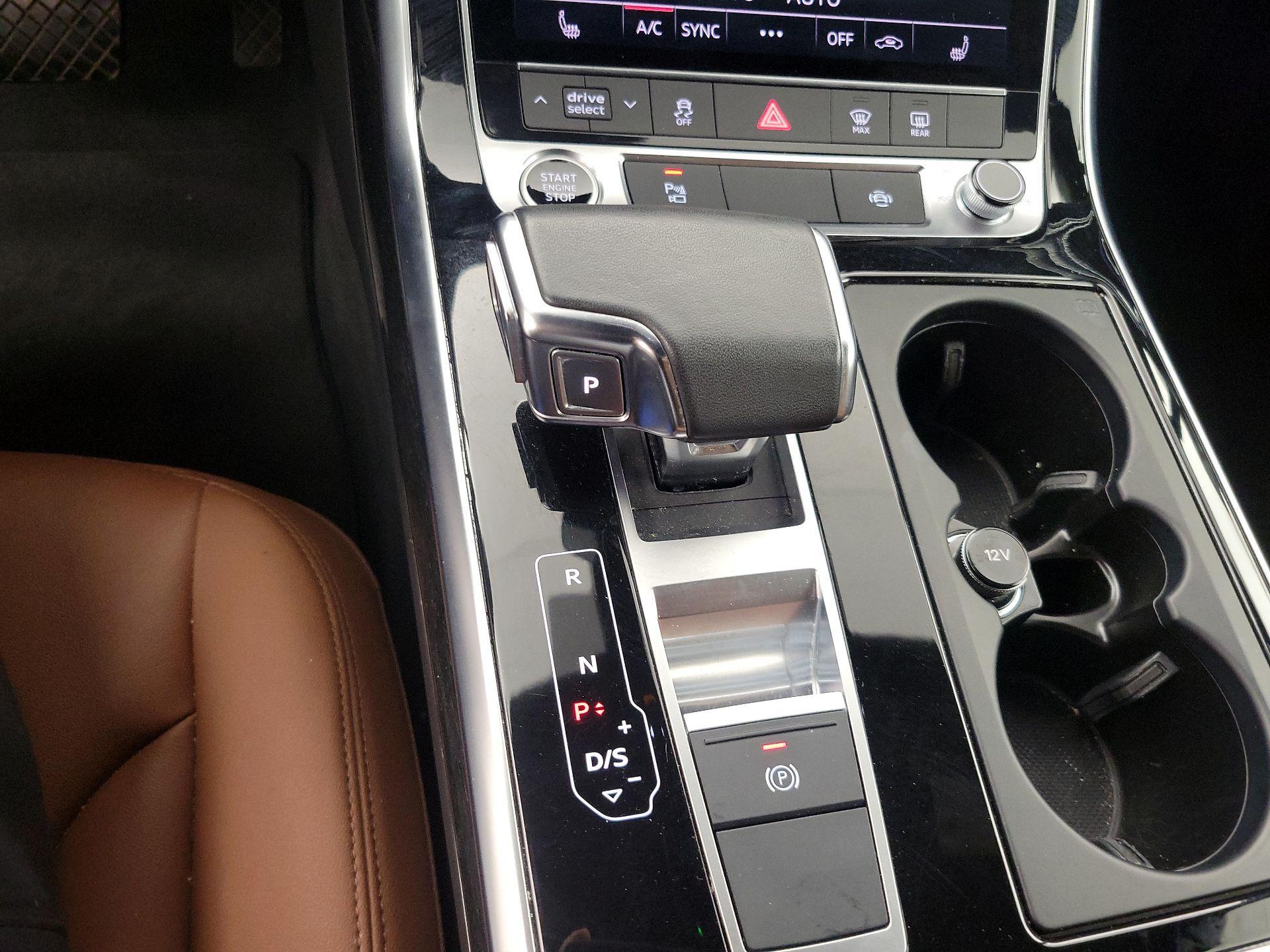 Thumbnail: 2023 Audi Q7 - 18