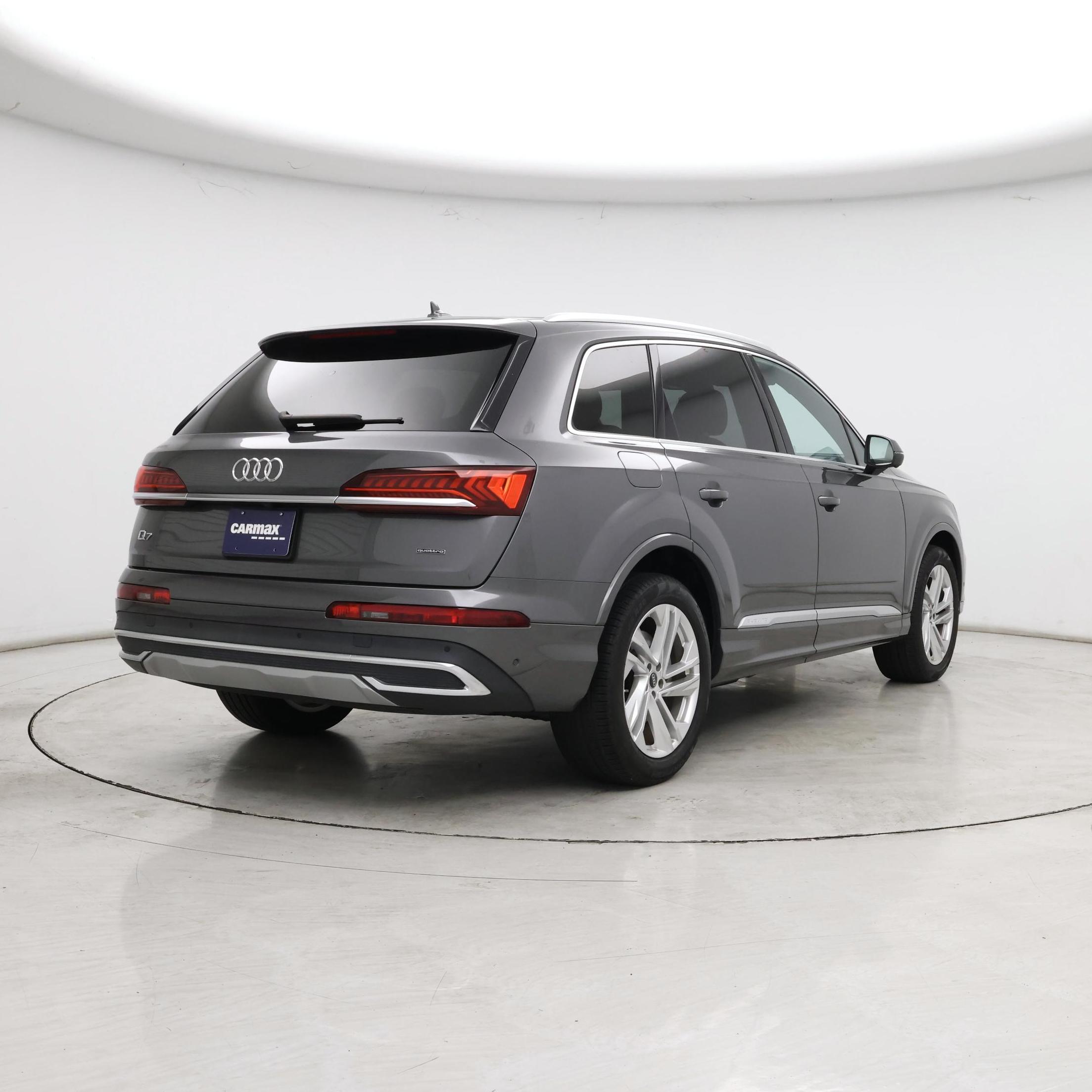 Thumbnail: 2023 Audi Q7 - 8