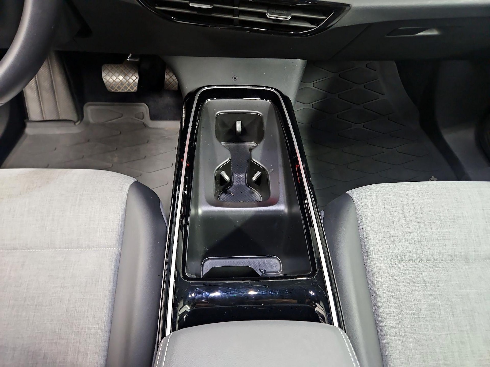 2023 Volkswagen ID.4 PRO - Photo 19
