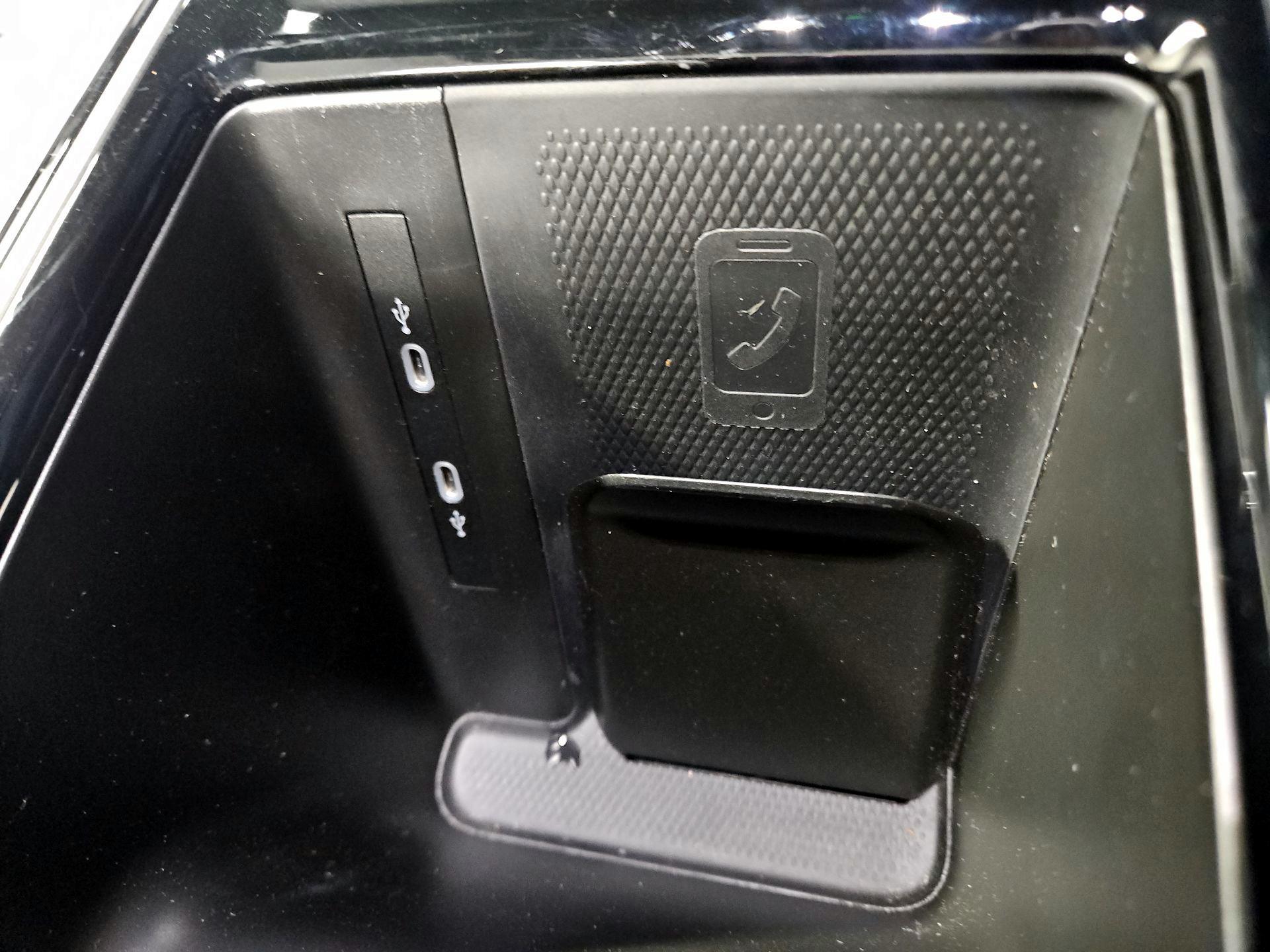 Thumbnail: 2023 Volkswagen ID.4 - 19