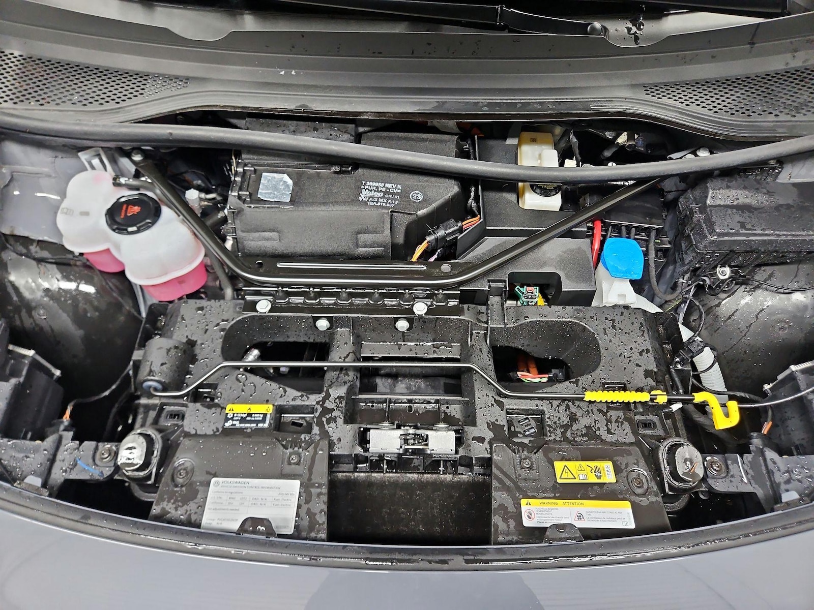 2023 Volkswagen ID.4 PRO - Photo 23