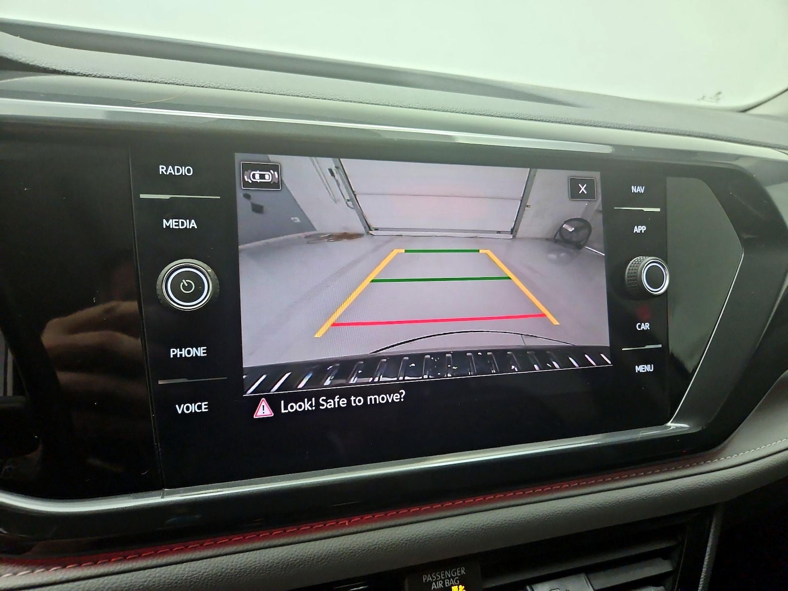 2023 Volkswagen Taos SEL - Photo 16