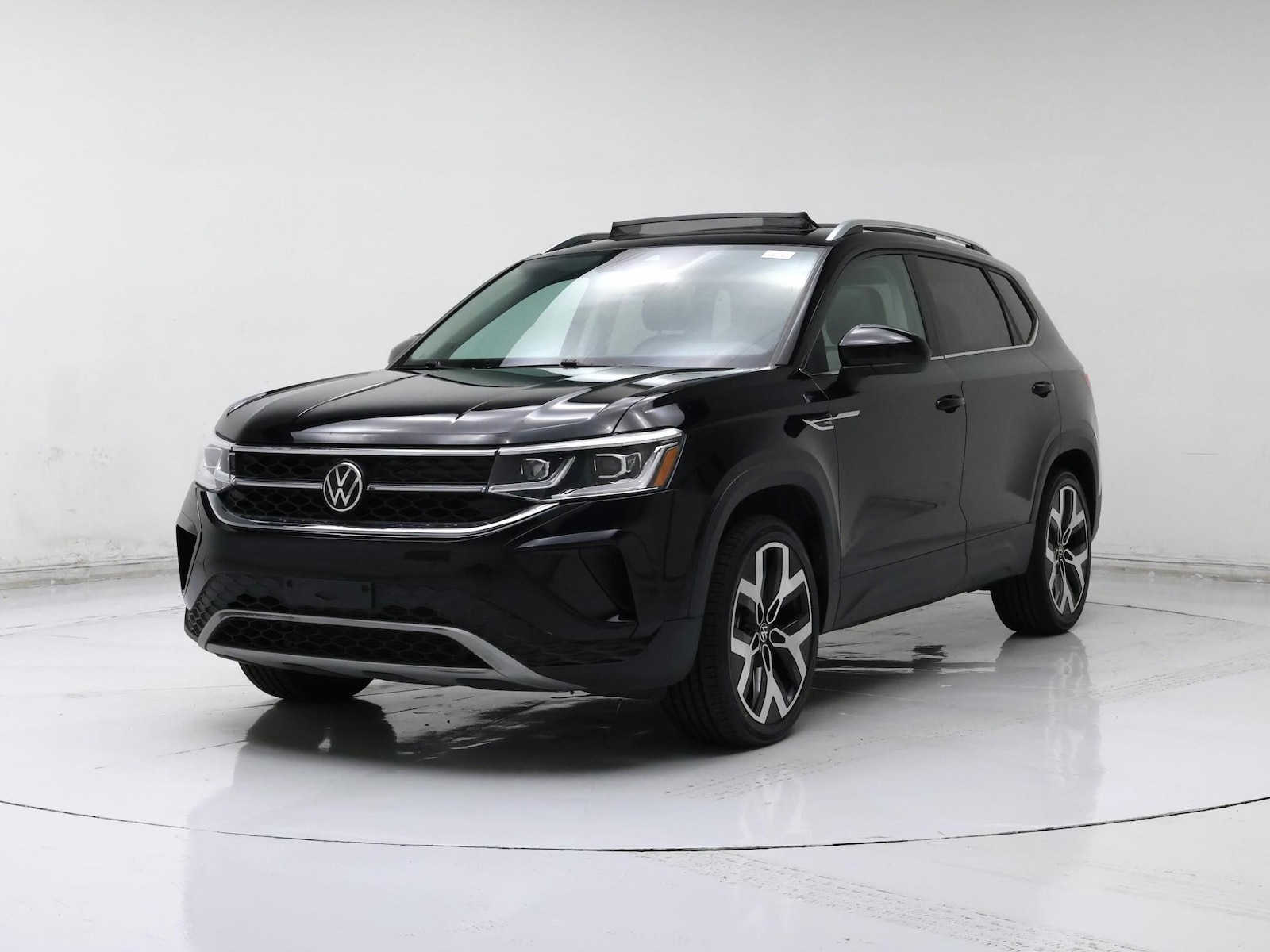 2023 Volkswagen Taos SEL - Photo 5
