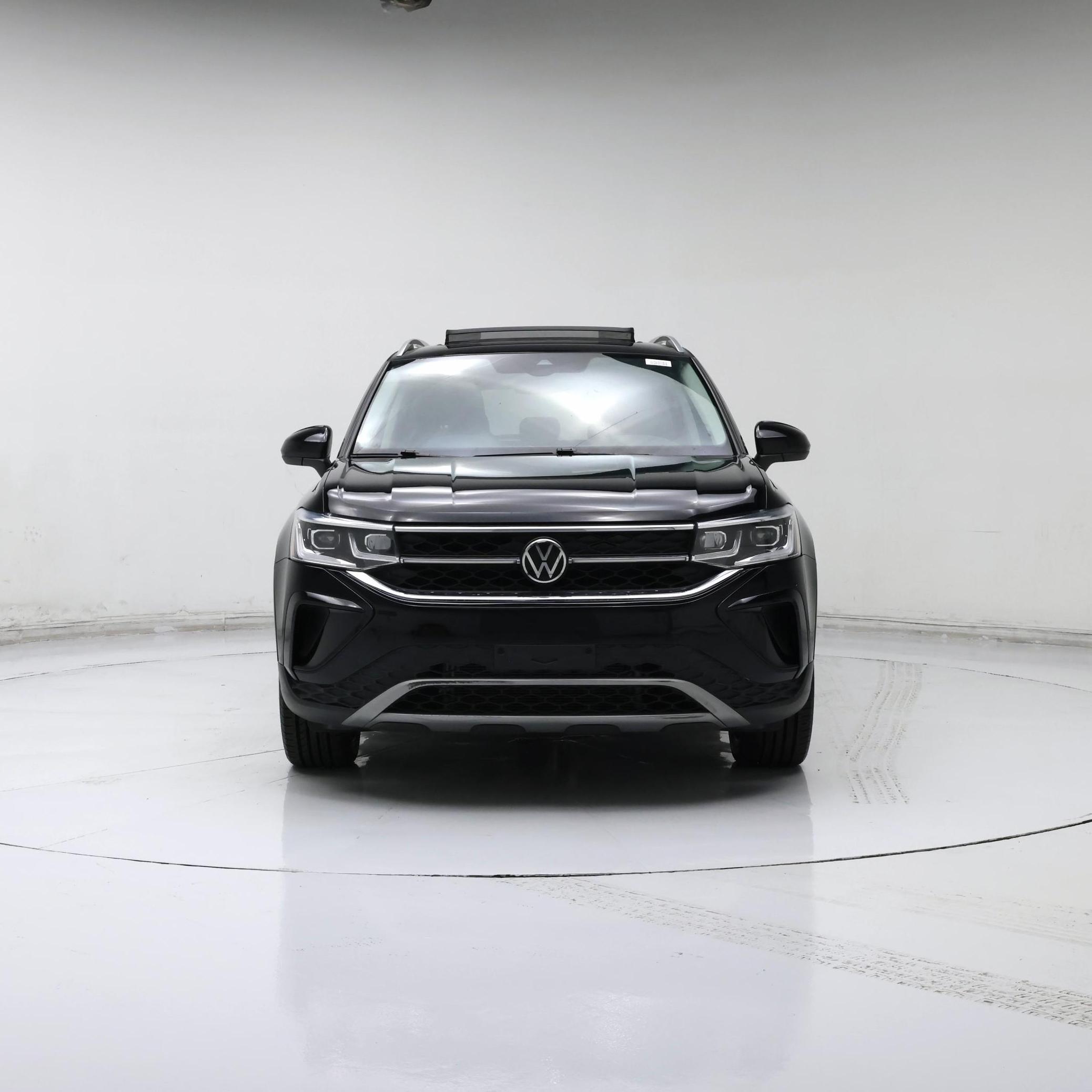 Thumbnail: 2023 Volkswagen Taos - 5