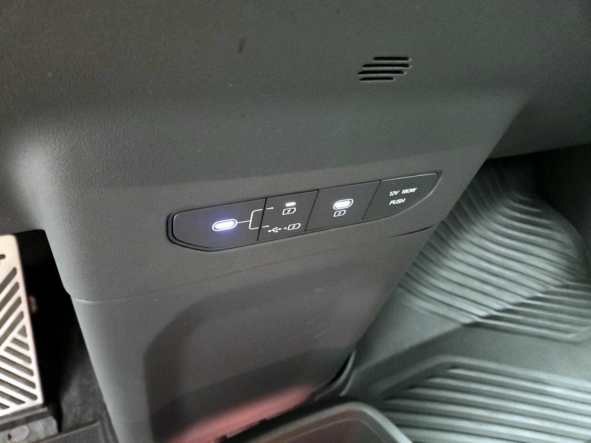 Thumbnail: 2025 Kia EV9 - 19