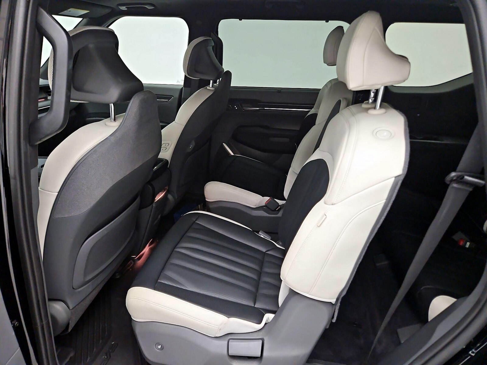 Rear Air Conditioning