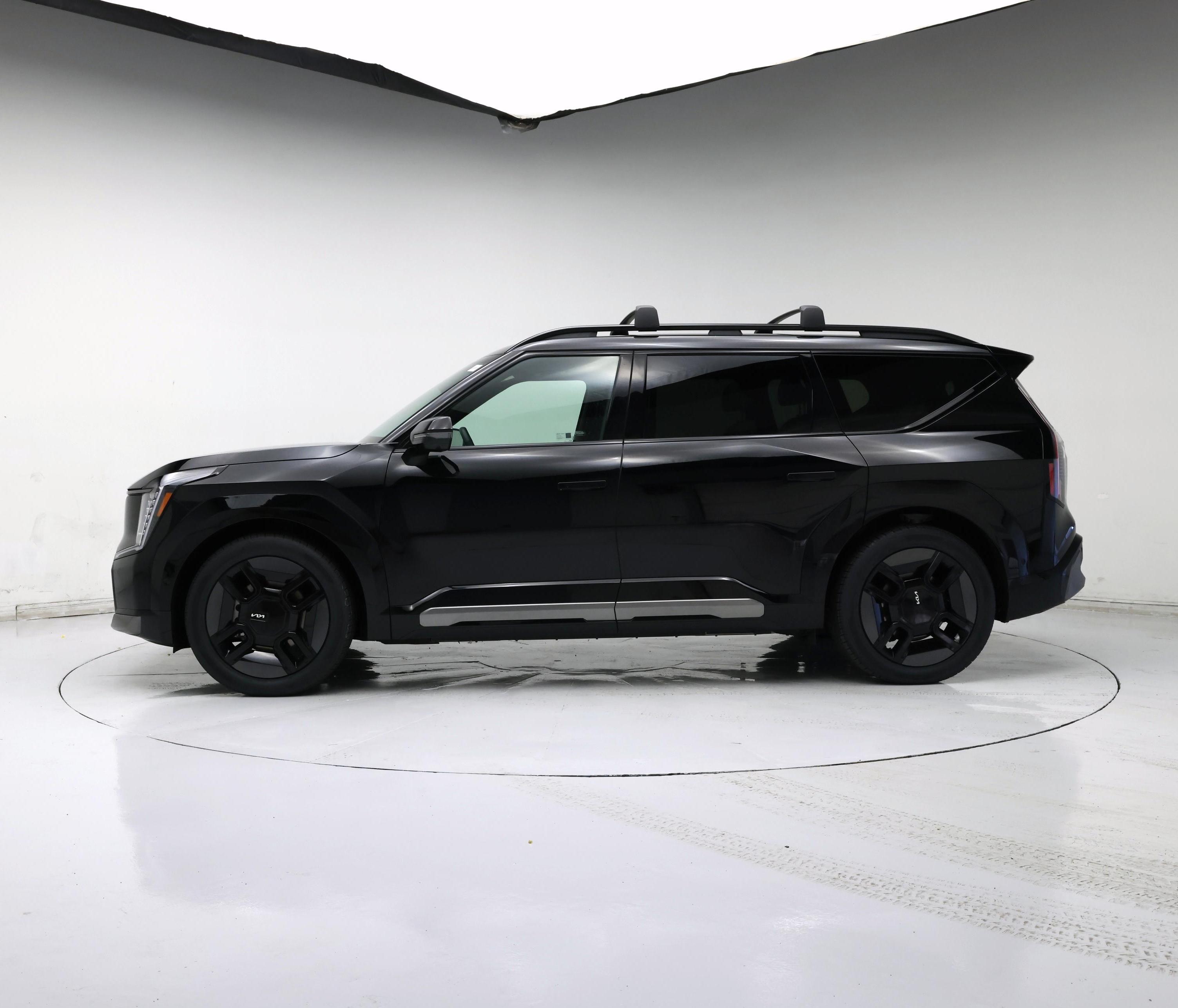 Thumbnail: 2025 Kia EV9 - 3