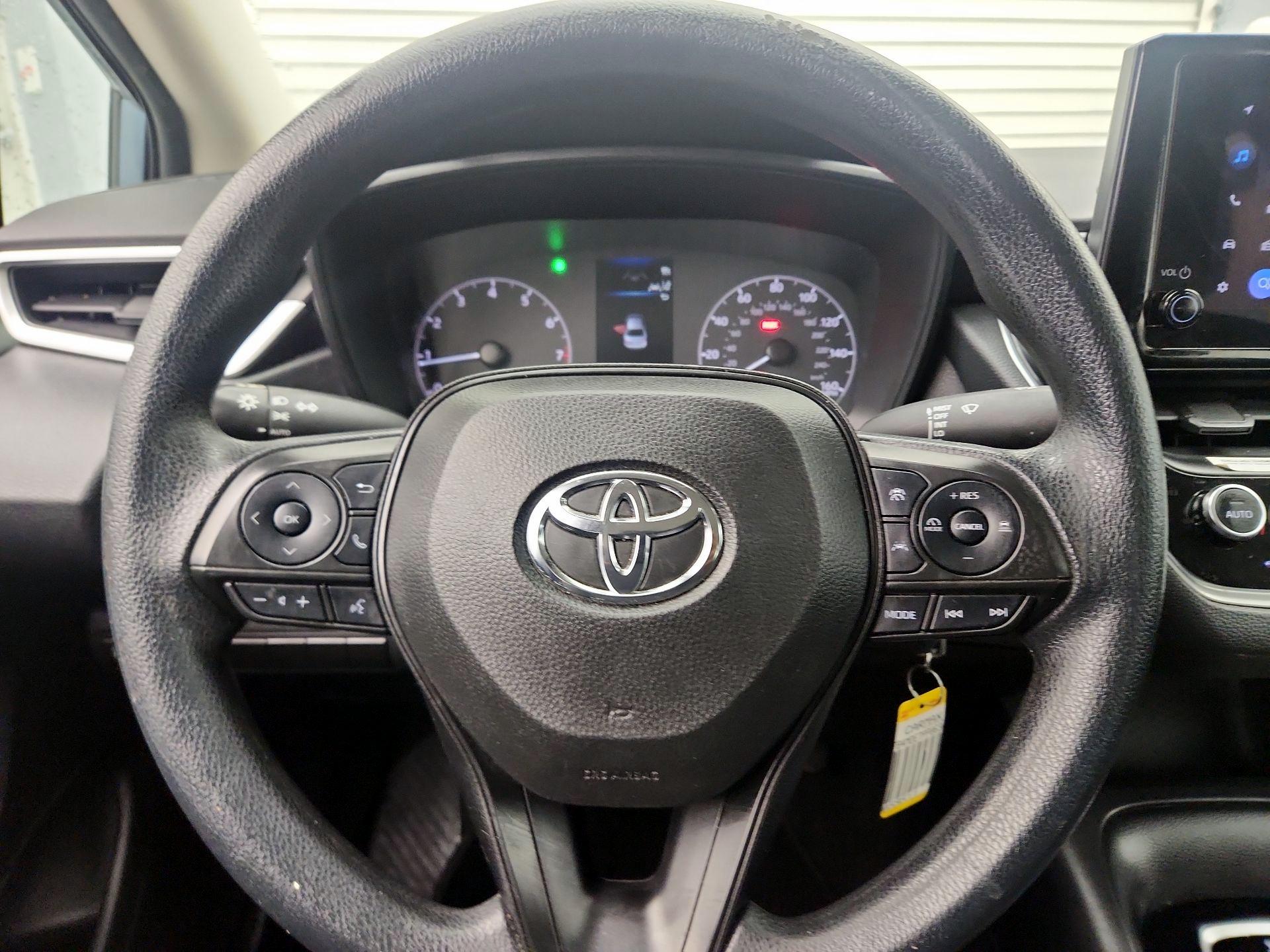 Thumbnail: 2023 Toyota Corolla - 10