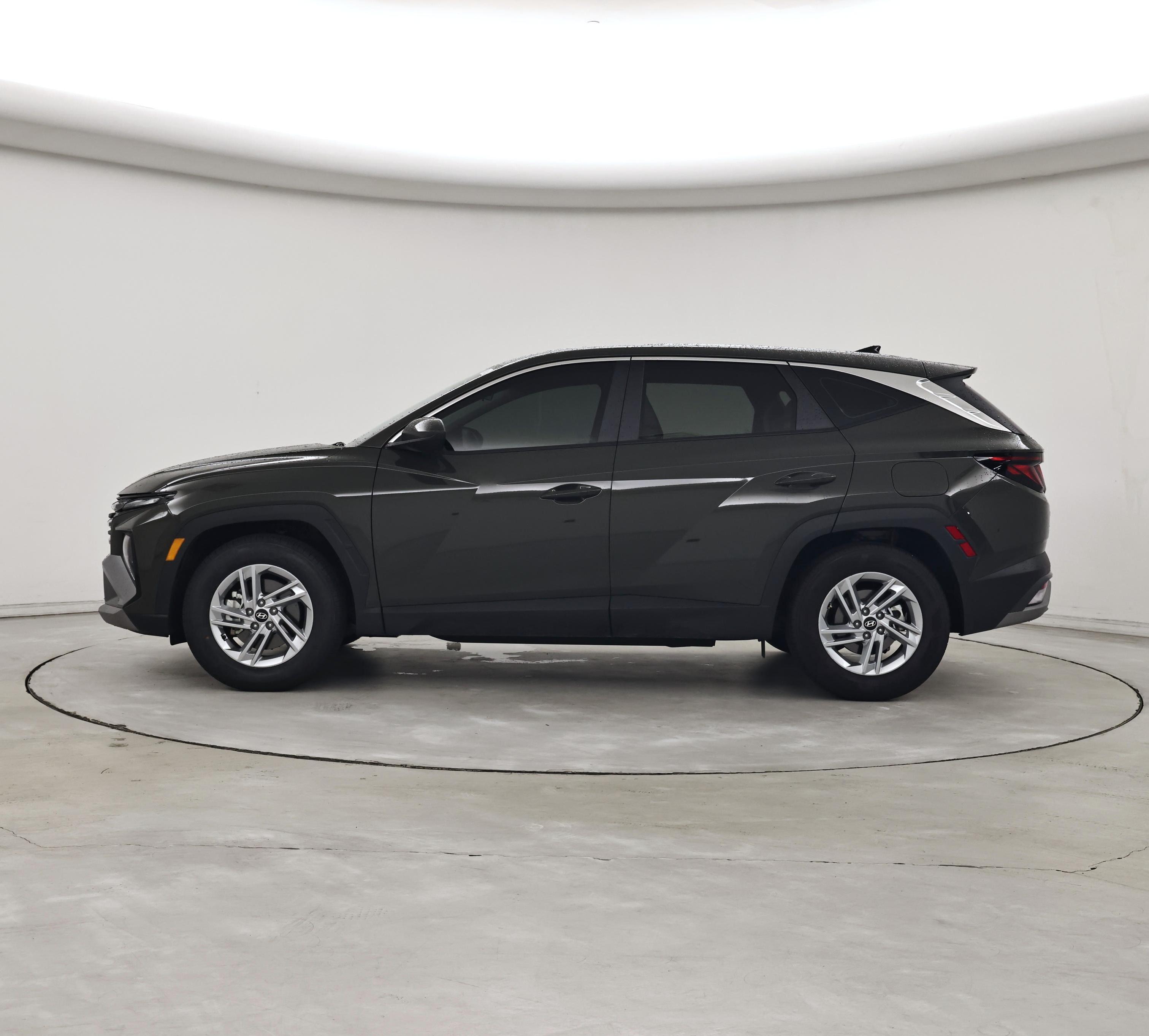 Thumbnail: 2026 Hyundai Tucson - 3
