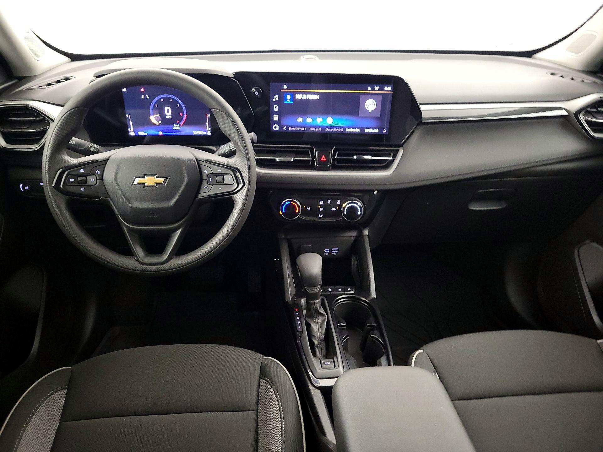 Thumbnail: 2026 Chevrolet TrailBlazer - 9