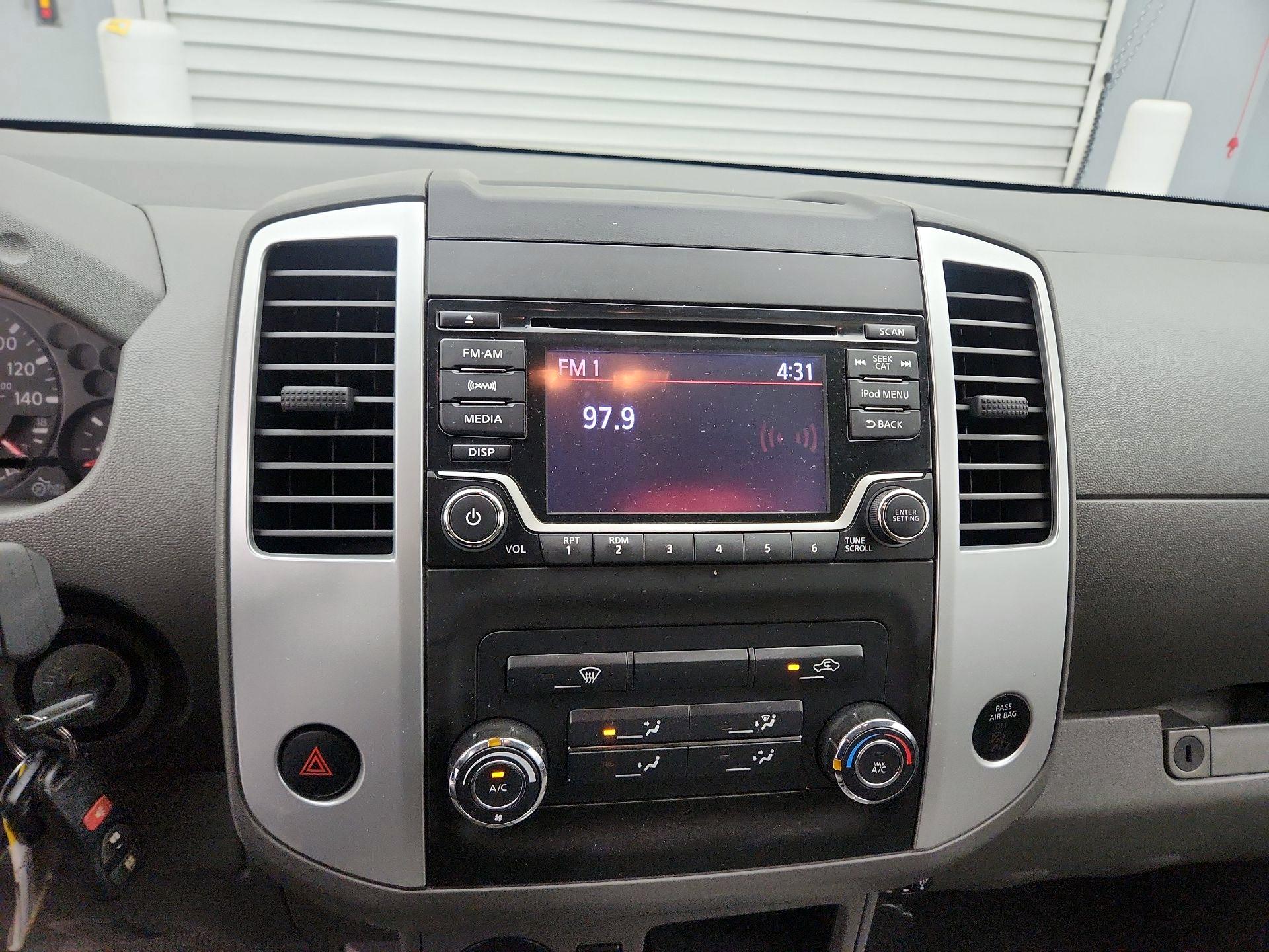 Thumbnail: 2017 Nissan Frontier - 14