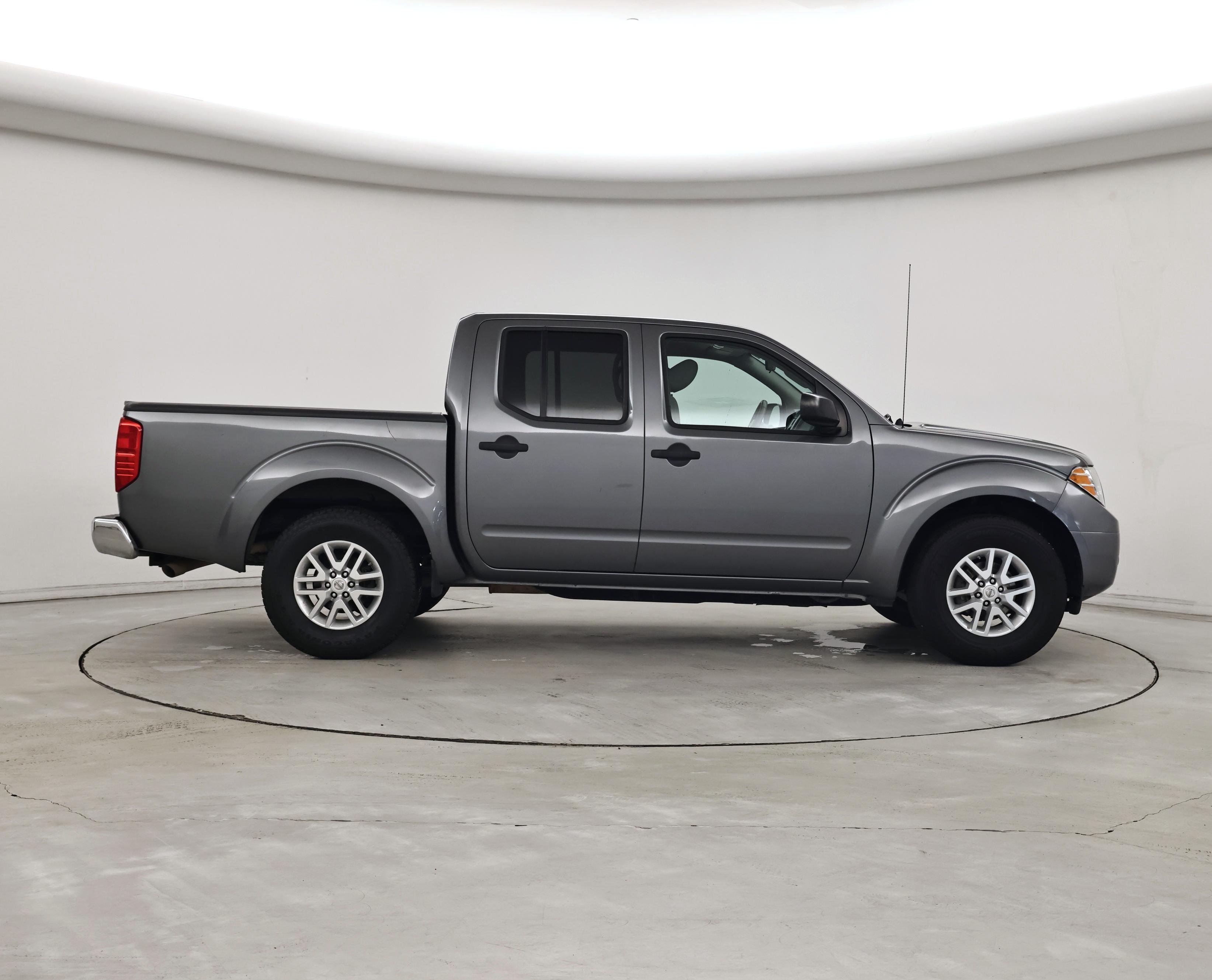 Thumbnail: 2017 Nissan Frontier - 7