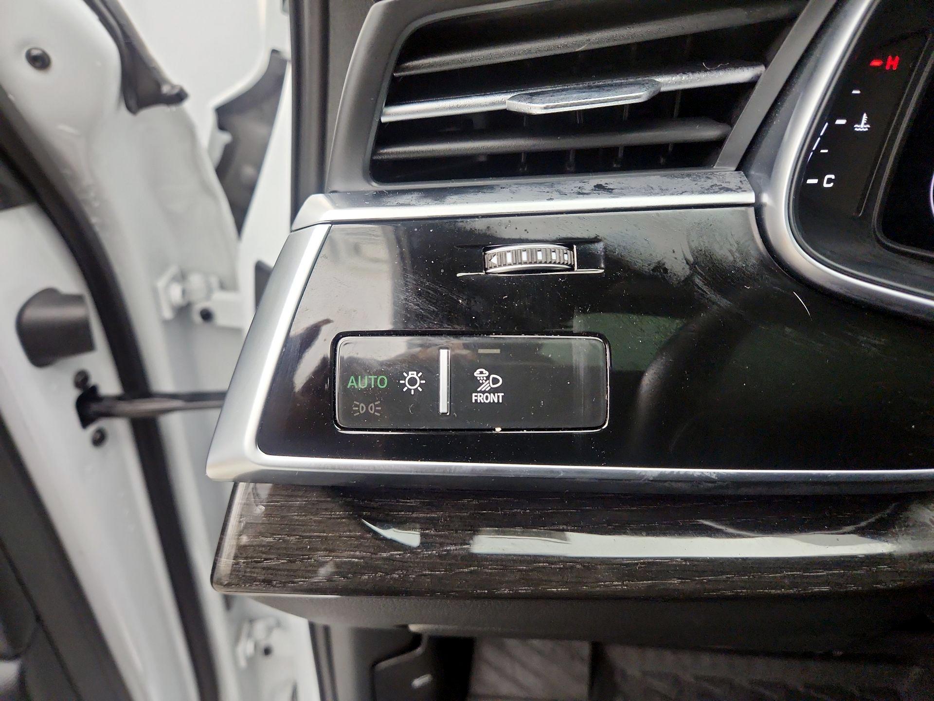 Thumbnail: 2025 Audi Q7 - 13