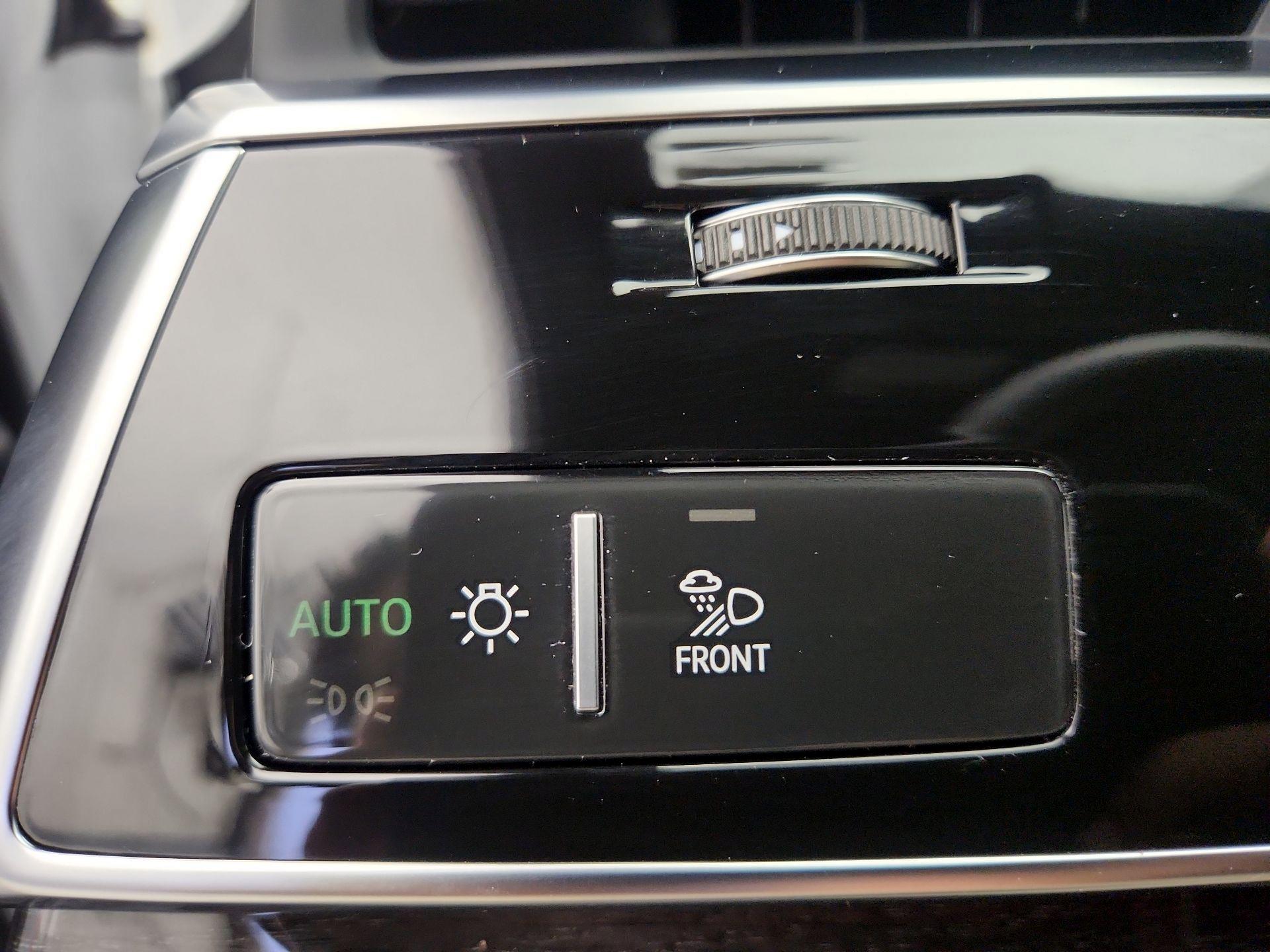 Thumbnail: 2025 Audi Q7 - 13
