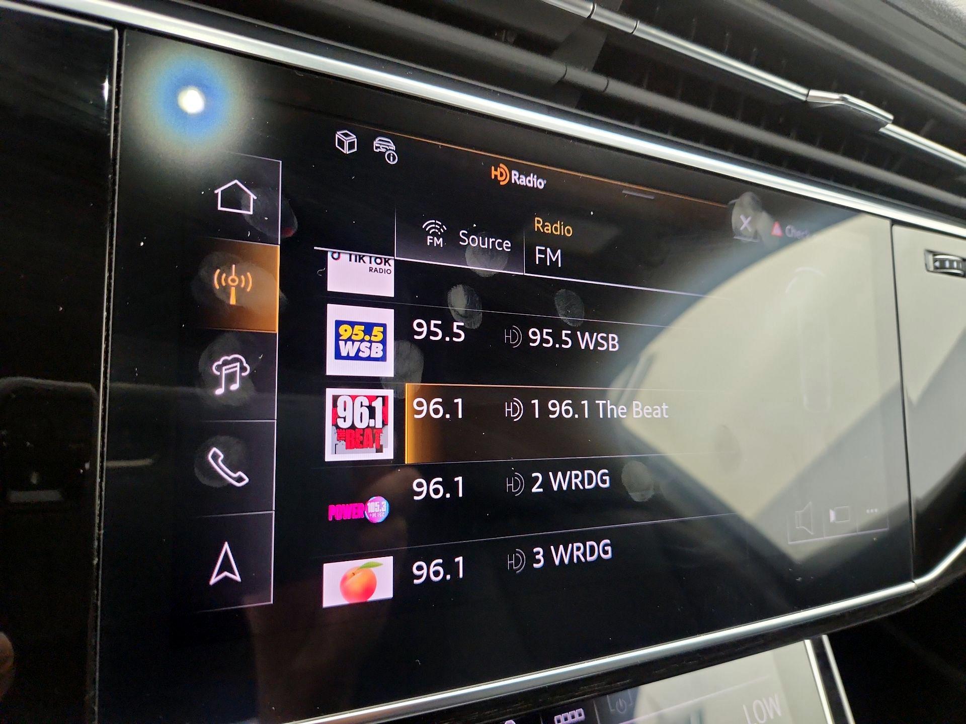 Thumbnail: 2025 Audi Q7 - 15