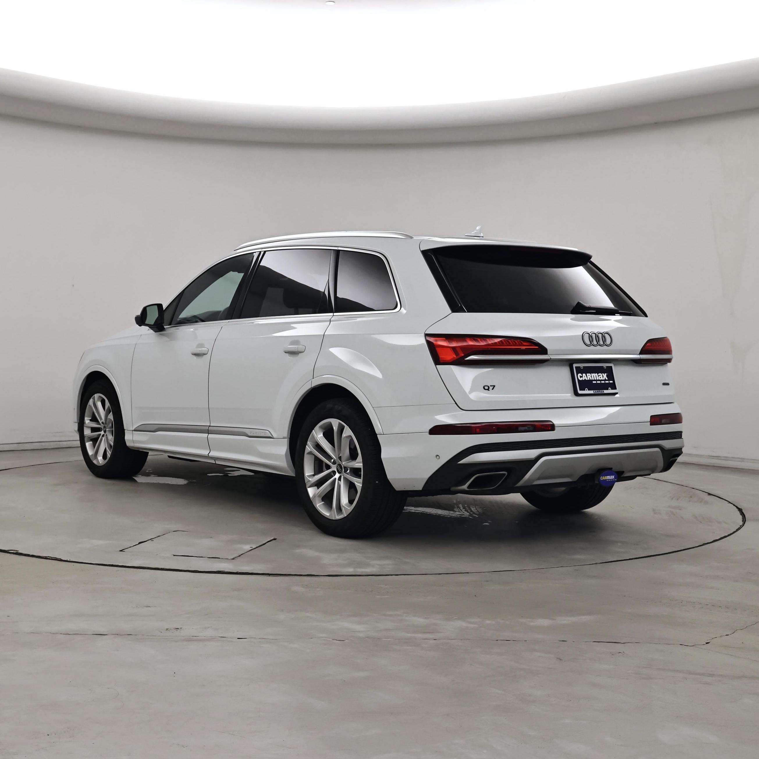 Thumbnail: 2025 Audi Q7 - 2