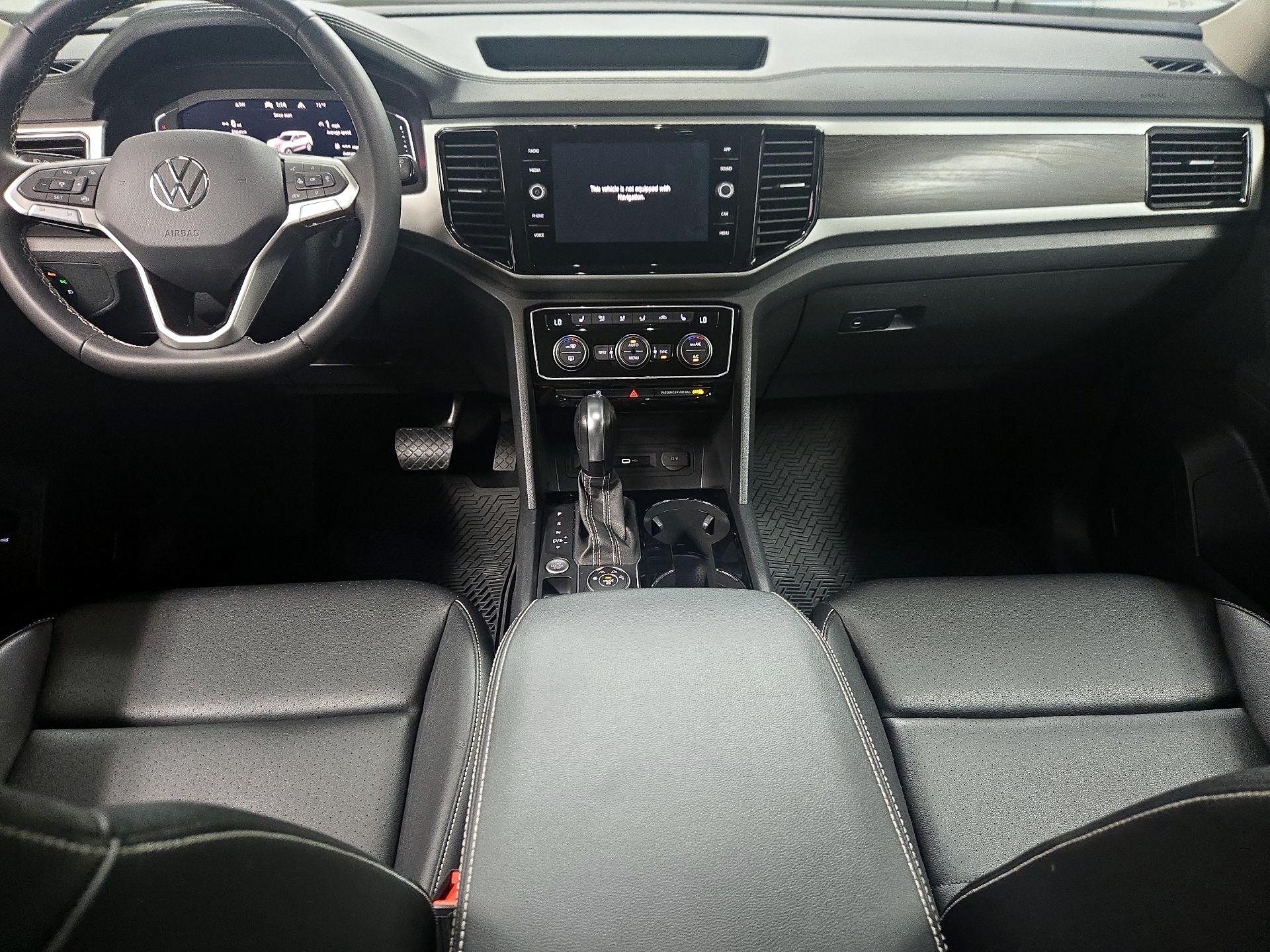 Thumbnail: 2023 Volkswagen Atlas - 9