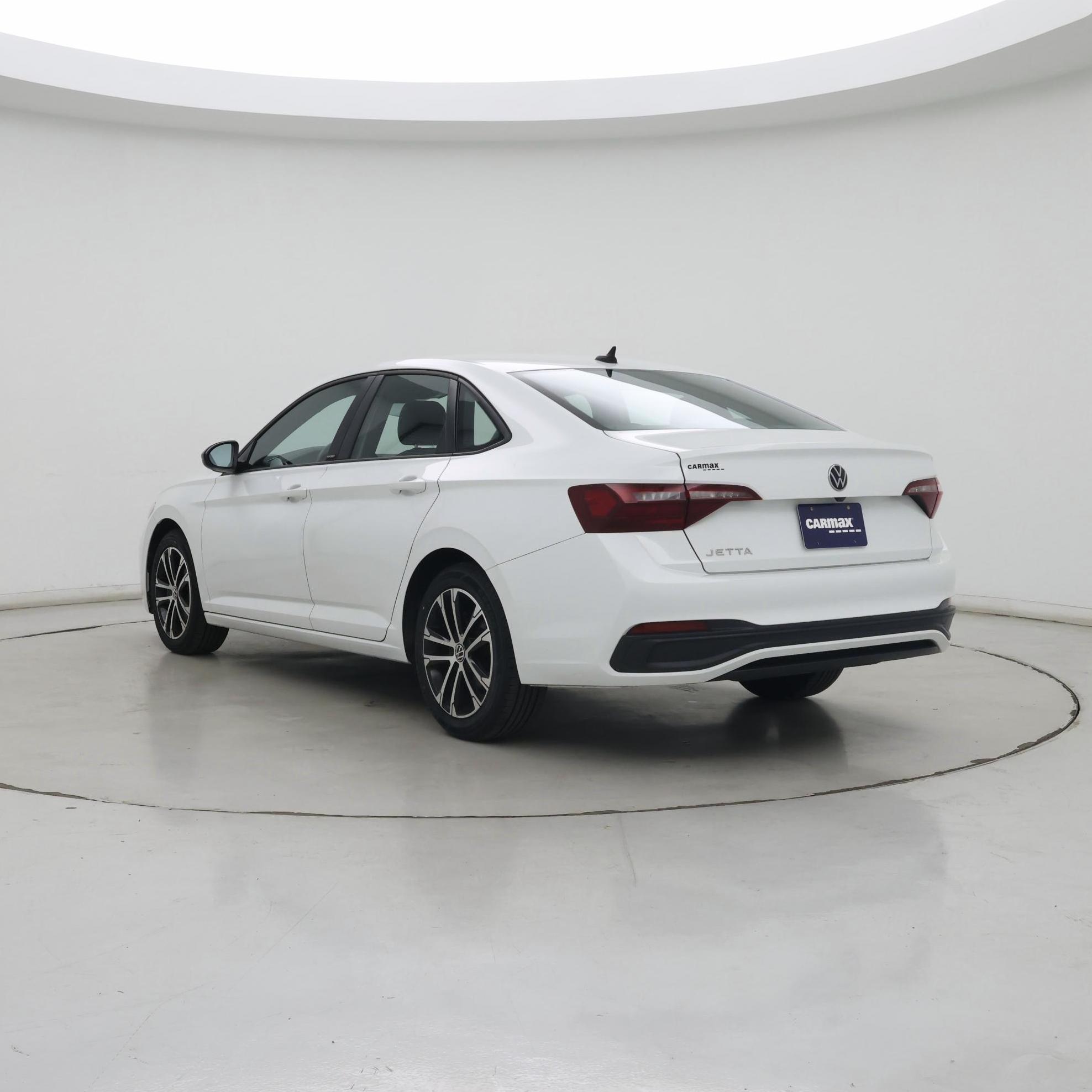 Thumbnail: 2023 Volkswagen Jetta - 2