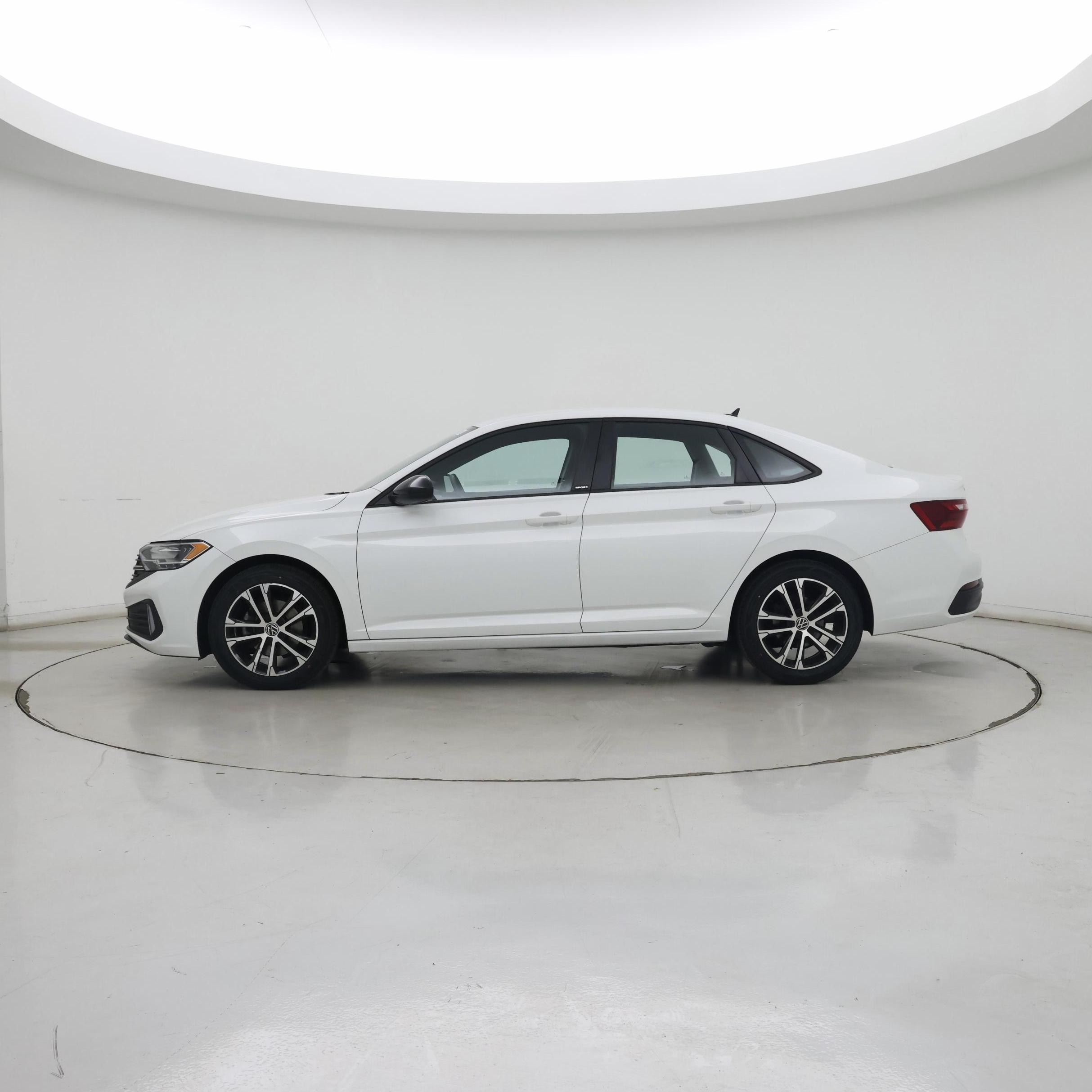 Thumbnail: 2023 Volkswagen Jetta - 3
