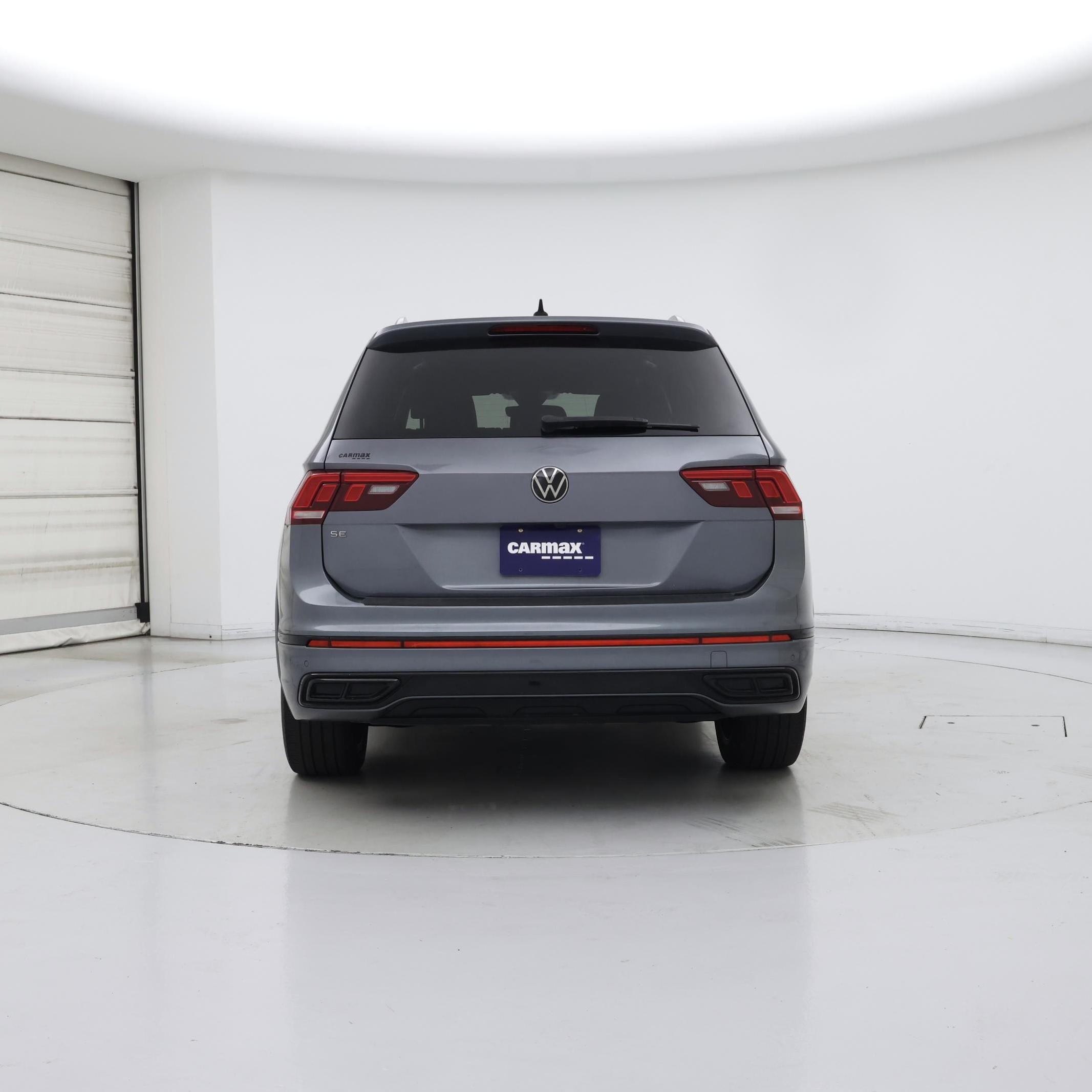 Thumbnail: 2023 Volkswagen Tiguan - 6