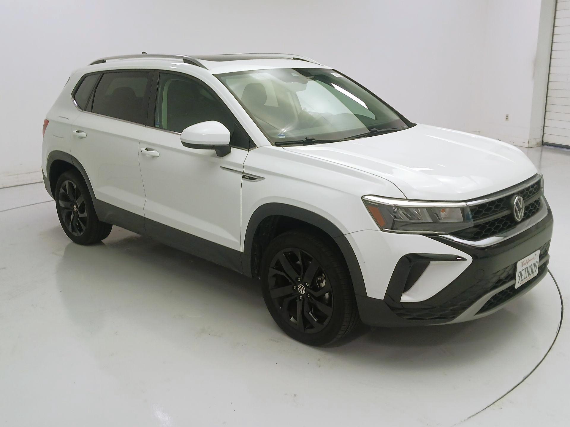 Thumbnail: 2023 Volkswagen Taos - 1