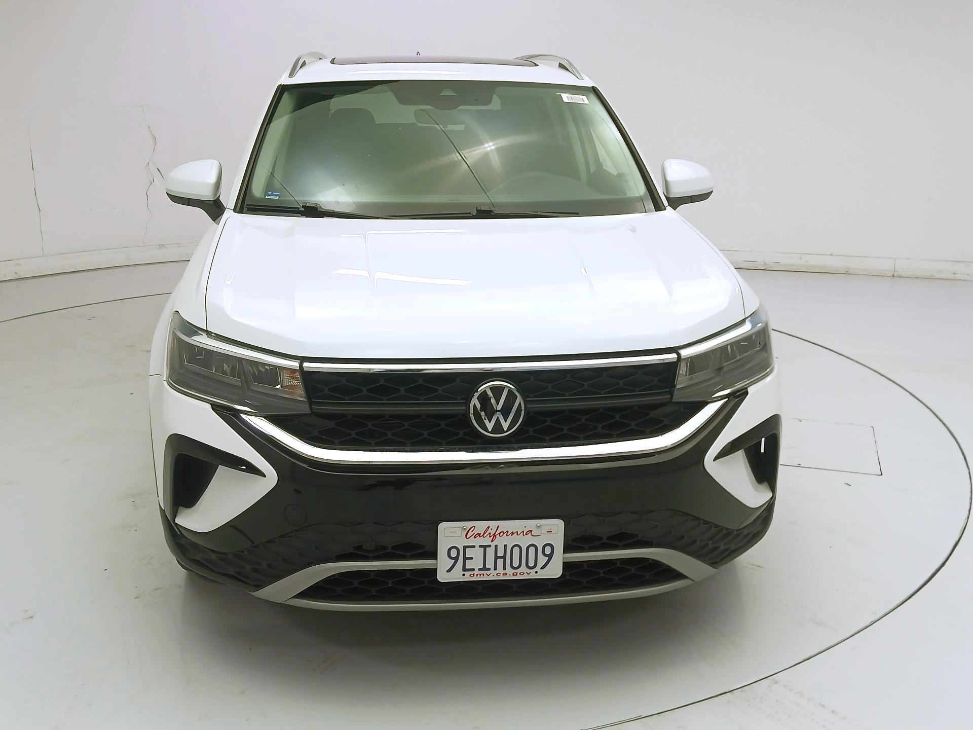 Thumbnail: 2023 Volkswagen Taos - 2