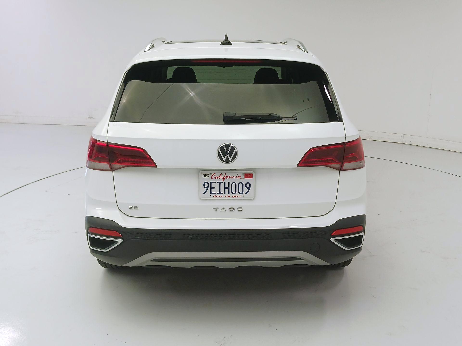 Thumbnail: 2023 Volkswagen Taos - 6