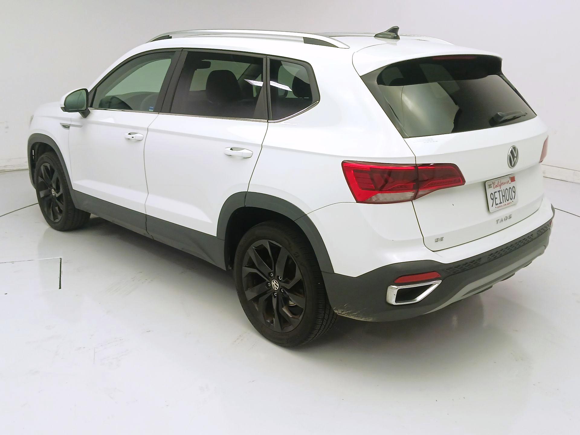 Thumbnail: 2023 Volkswagen Taos - 7