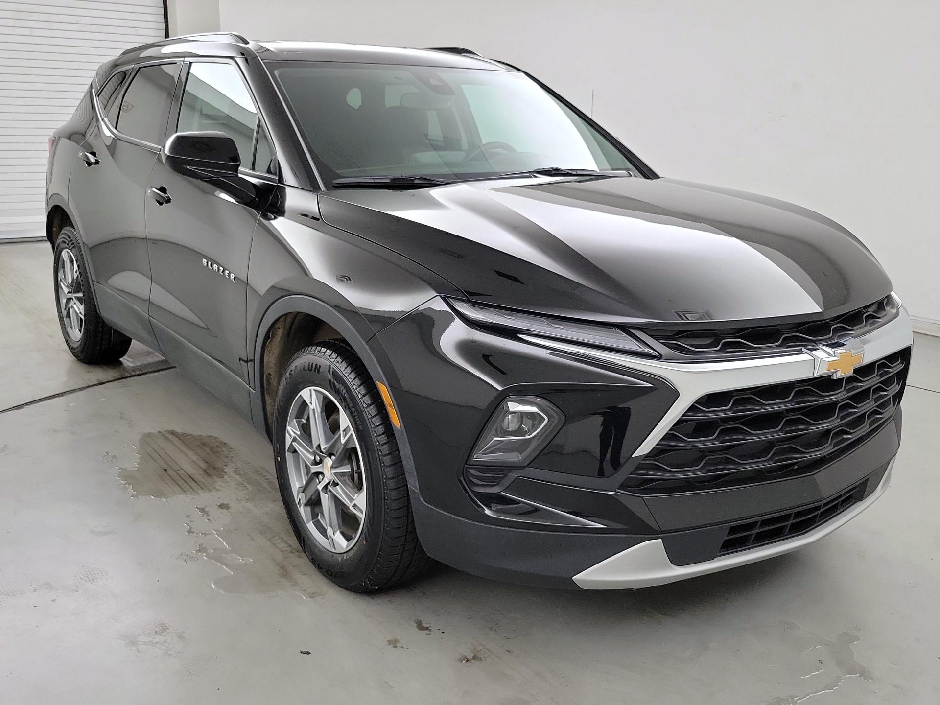 Thumbnail: 2023 Chevrolet Blazer - 1
