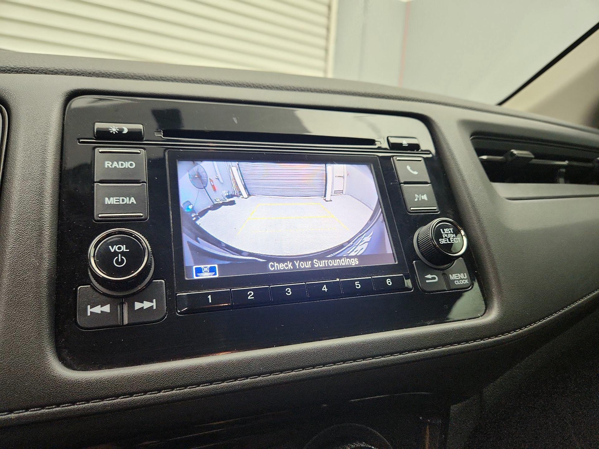 Thumbnail: 2019 Honda HR-V - 14