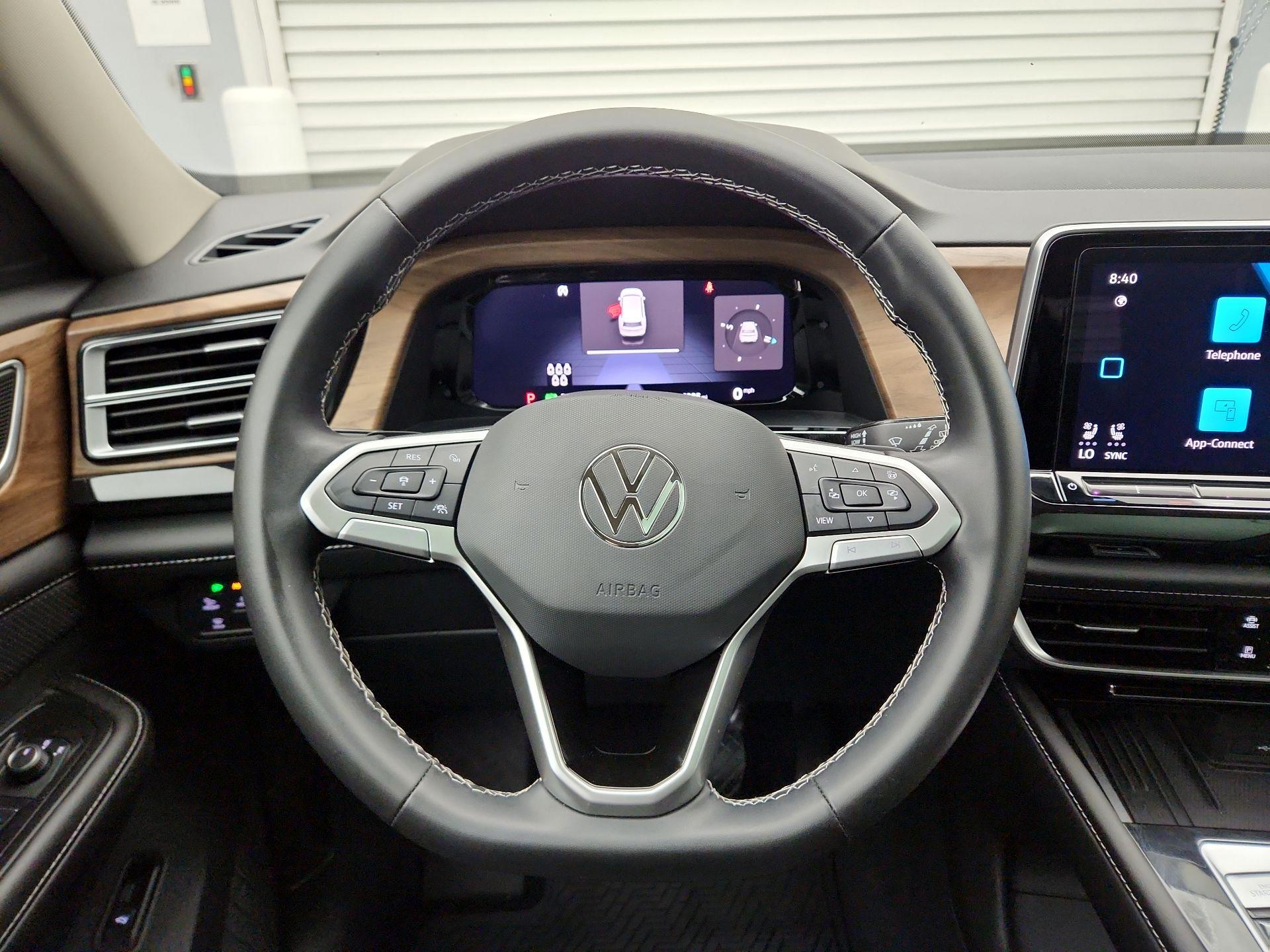 Thumbnail: 2025 Volkswagen Atlas - 10