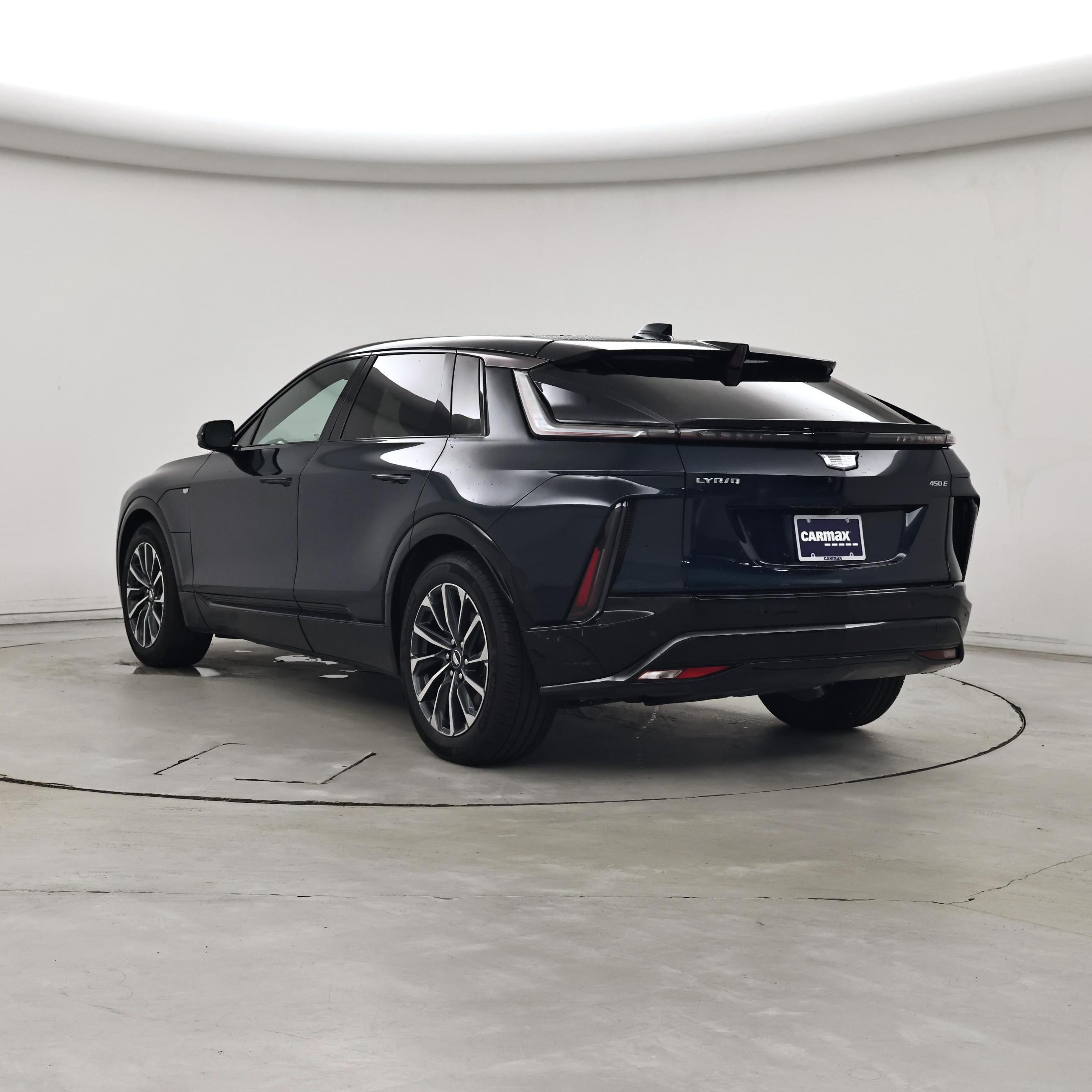 Thumbnail: 2024 Cadillac Lyriq - 2