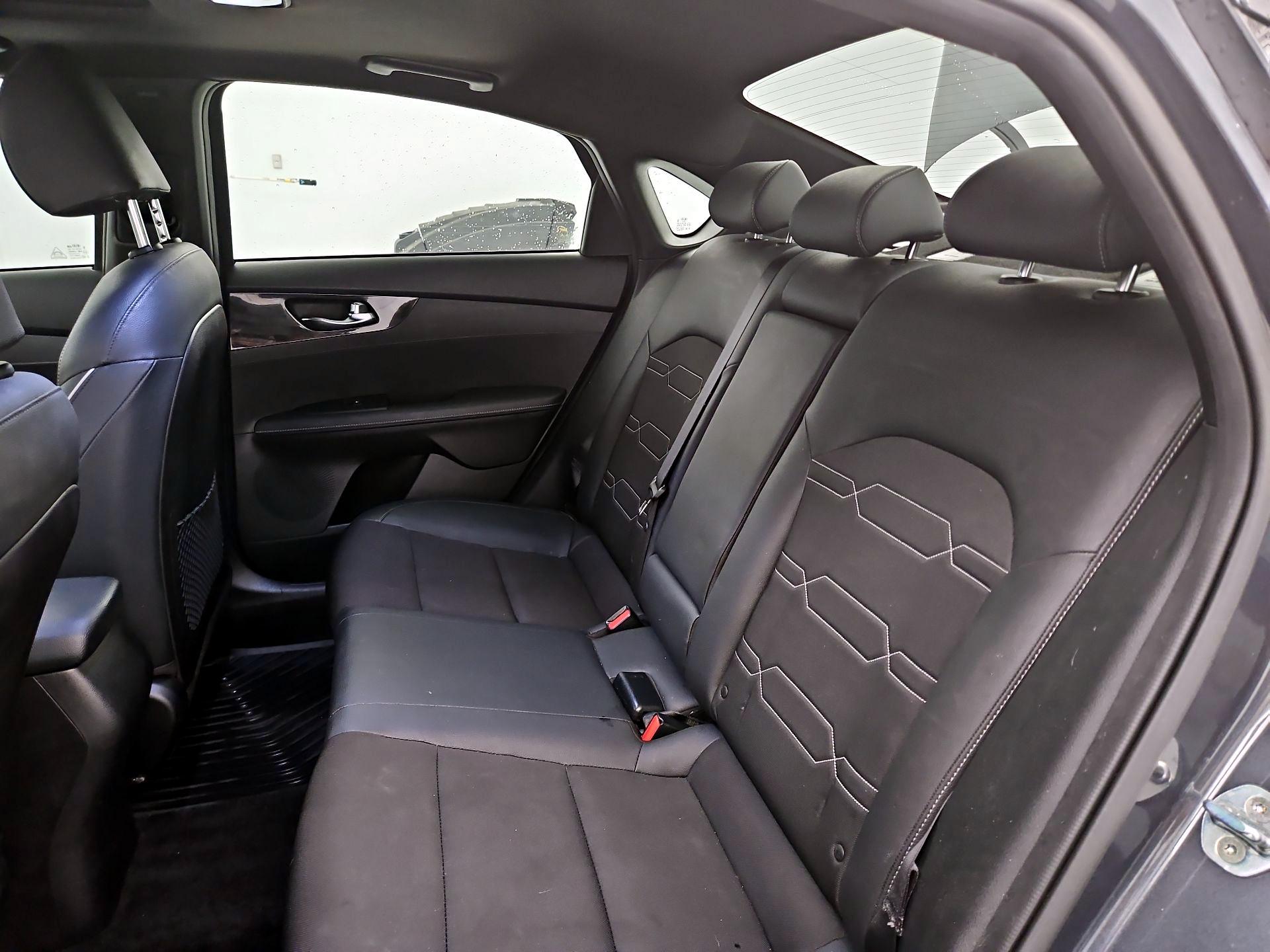 Thumbnail: 2021 Kia Forte - 20