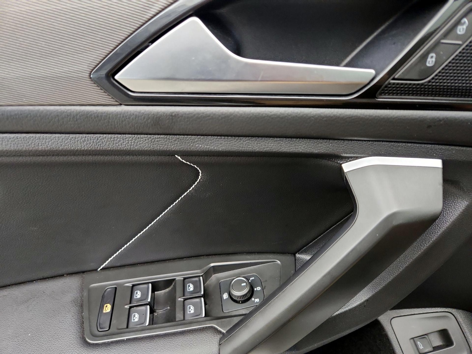 2024 Volkswagen Tiguan SE R-LINE BLACK - Photo 13