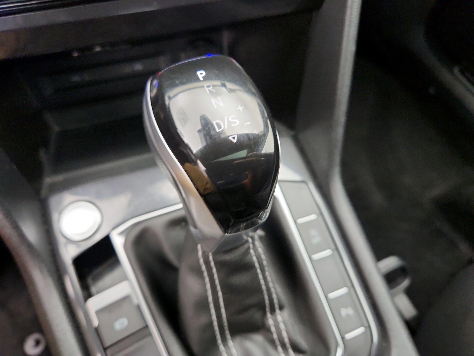 2024 Volkswagen Tiguan SE R-LINE BLACK - Photo 18