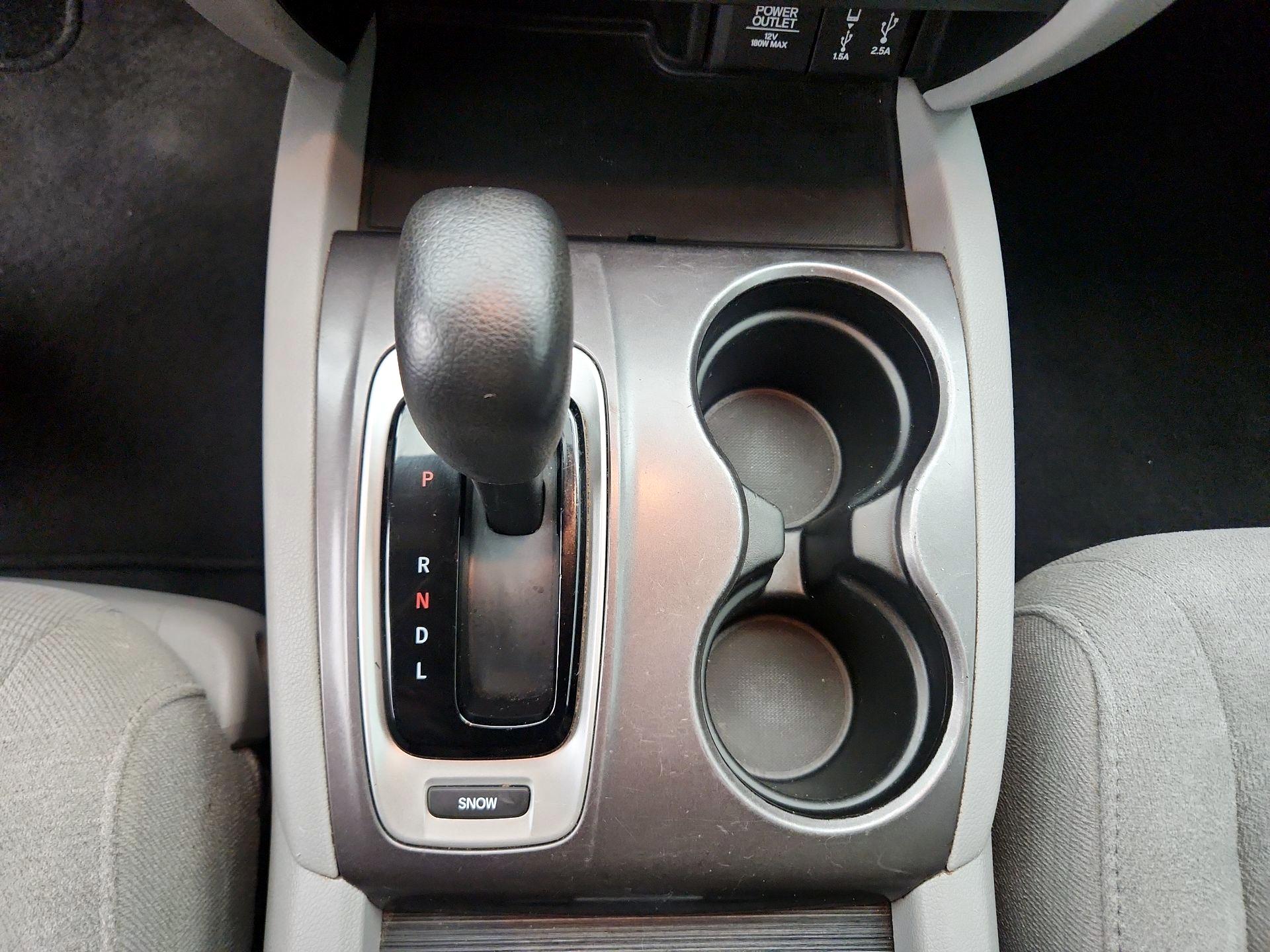Thumbnail: 2017 Honda Pilot - 17