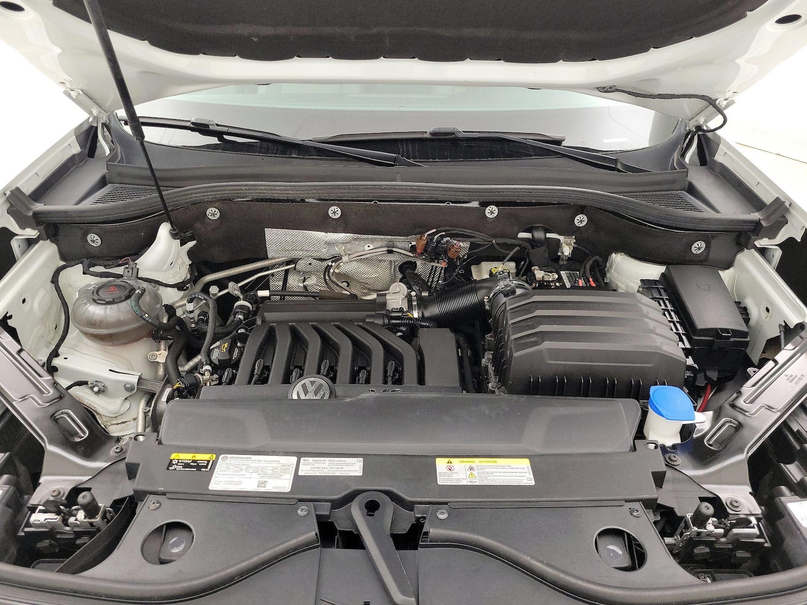 2023 Volkswagen Atlas SE w/Tech - Photo 23