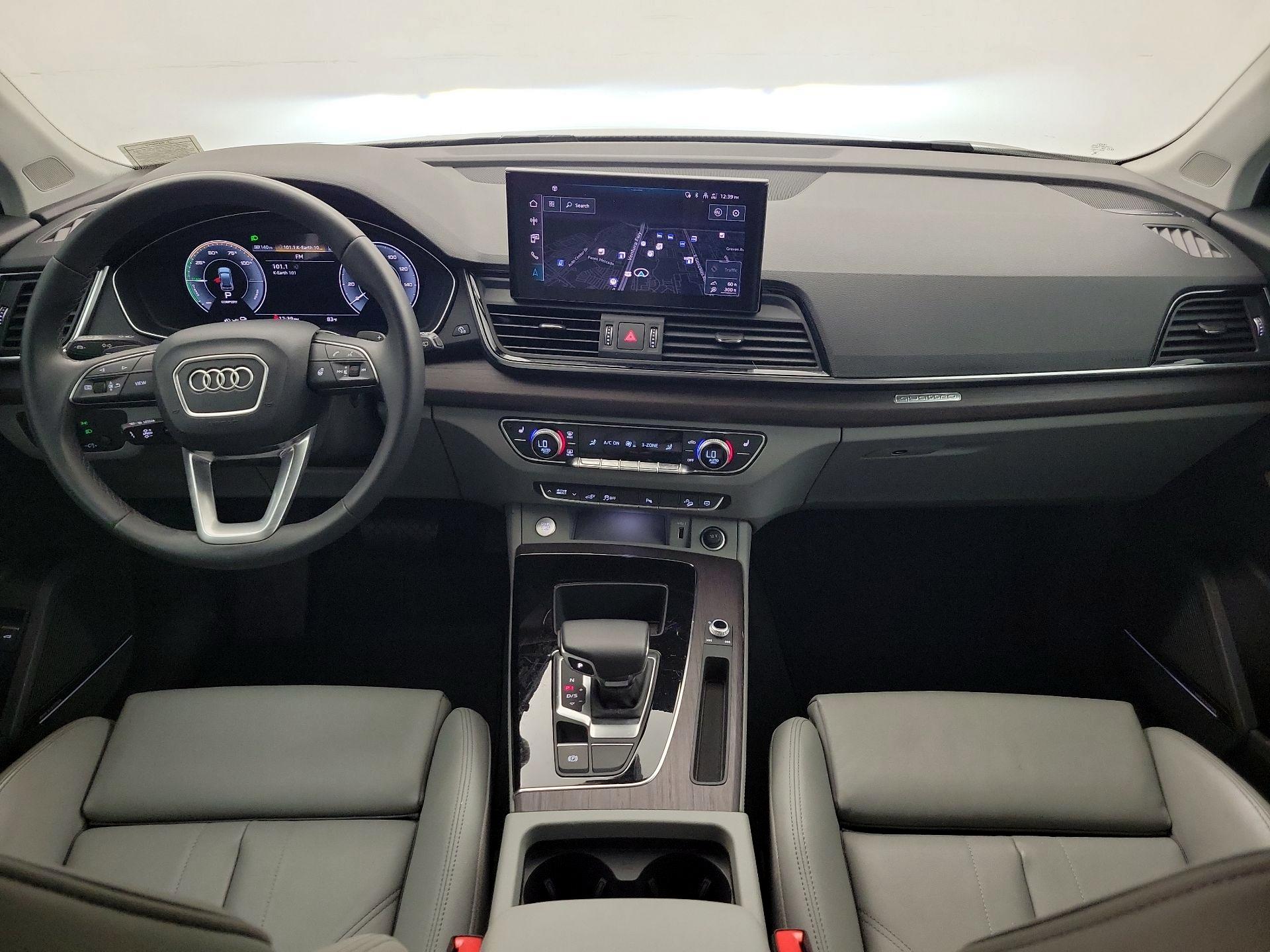 Thumbnail: 2023 Audi Q5 - 9