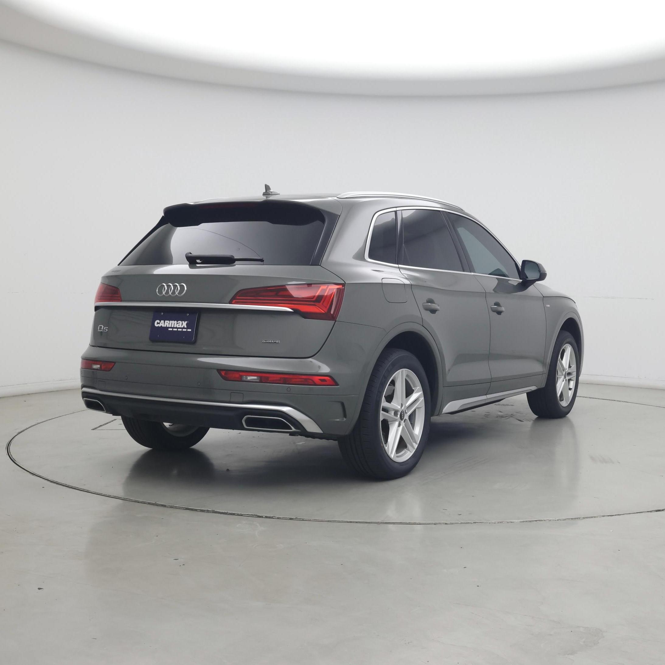 Thumbnail: 2023 Audi Q5 - 8