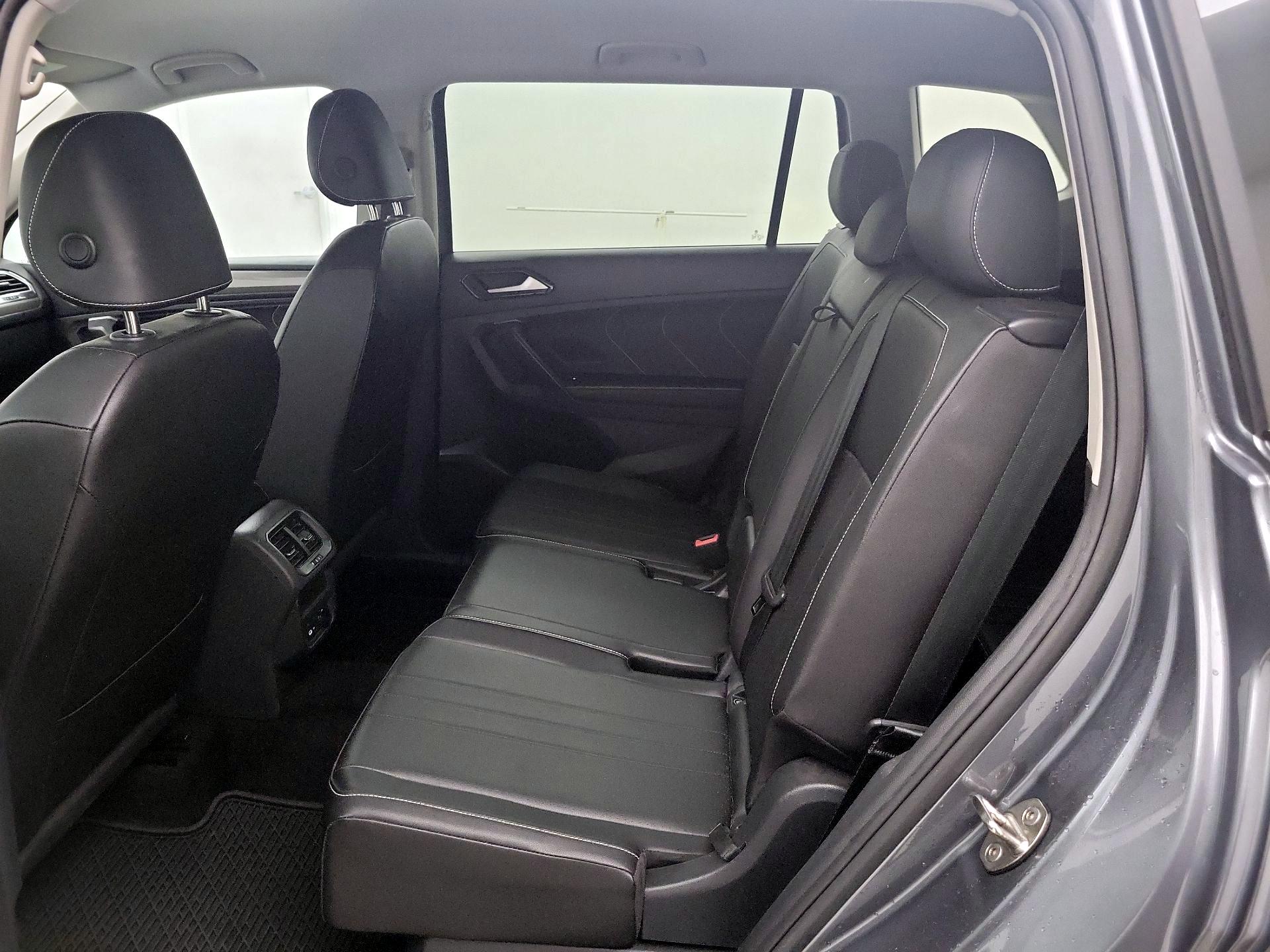 Thumbnail: 2023 Volkswagen Tiguan - 19
