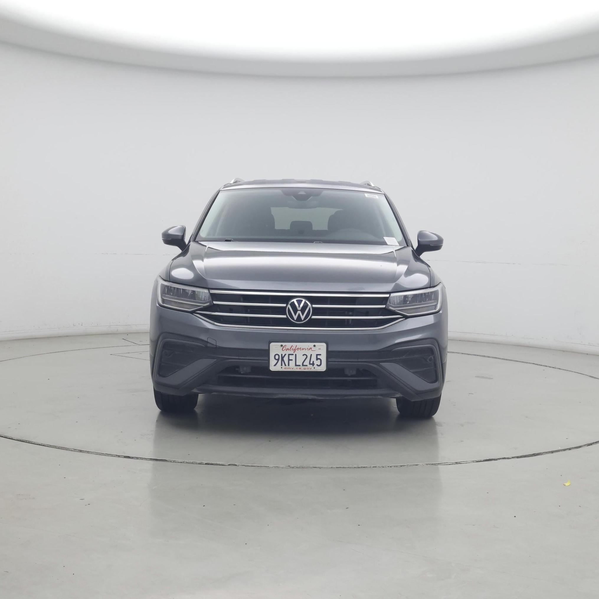 Thumbnail: 2023 Volkswagen Tiguan - 5