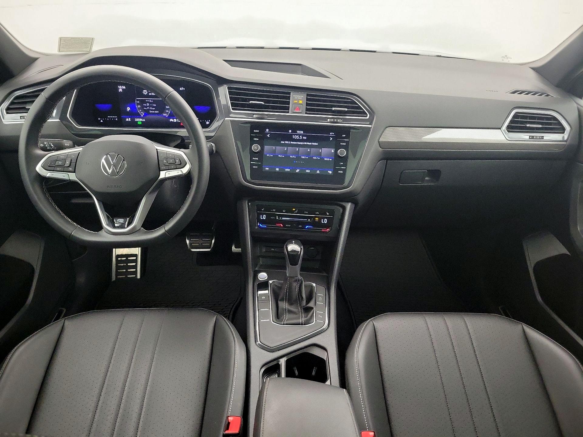 Thumbnail: 2023 Volkswagen Tiguan - 9