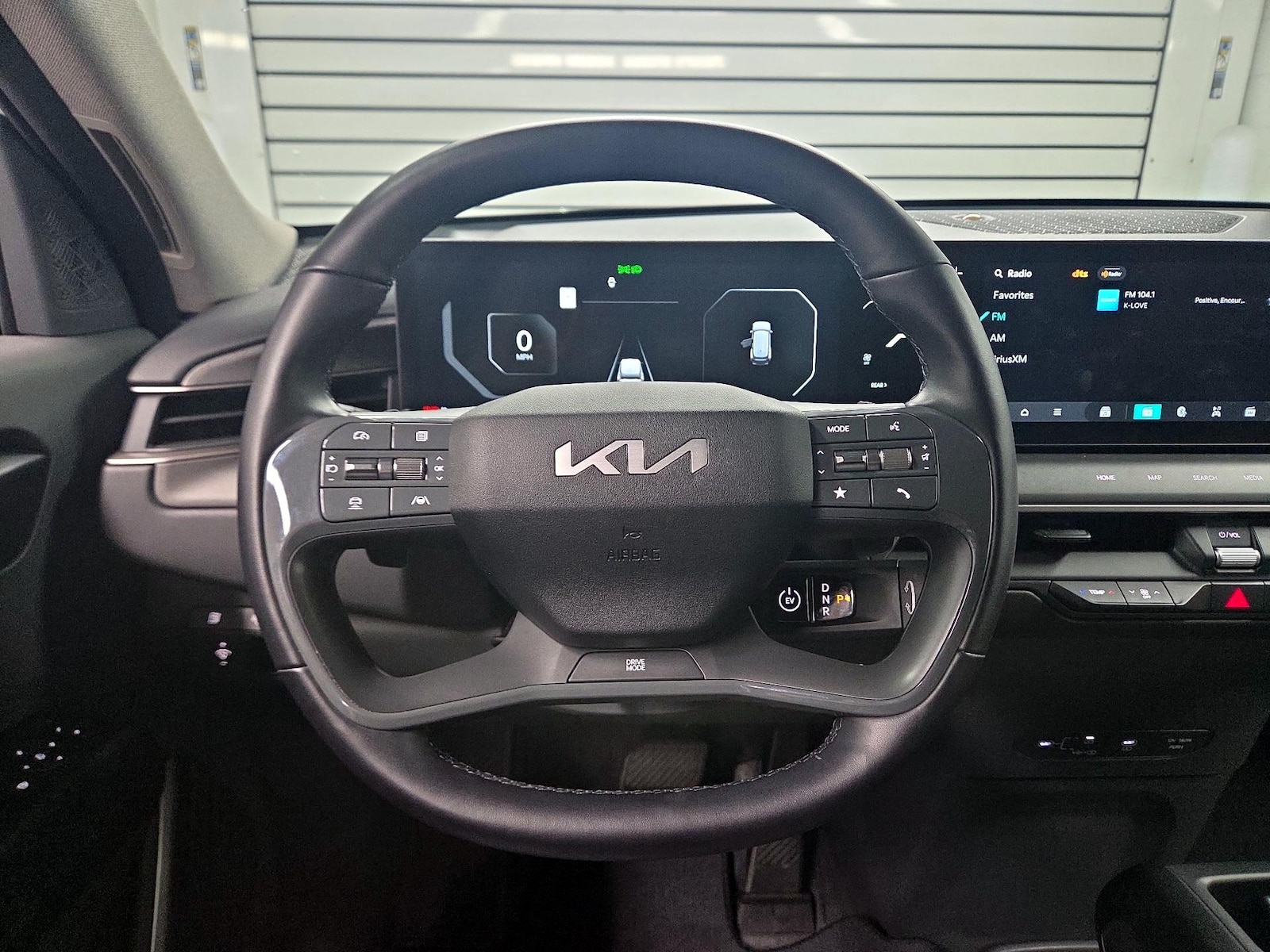 2024 Kia EV9 Light - Photo 9
