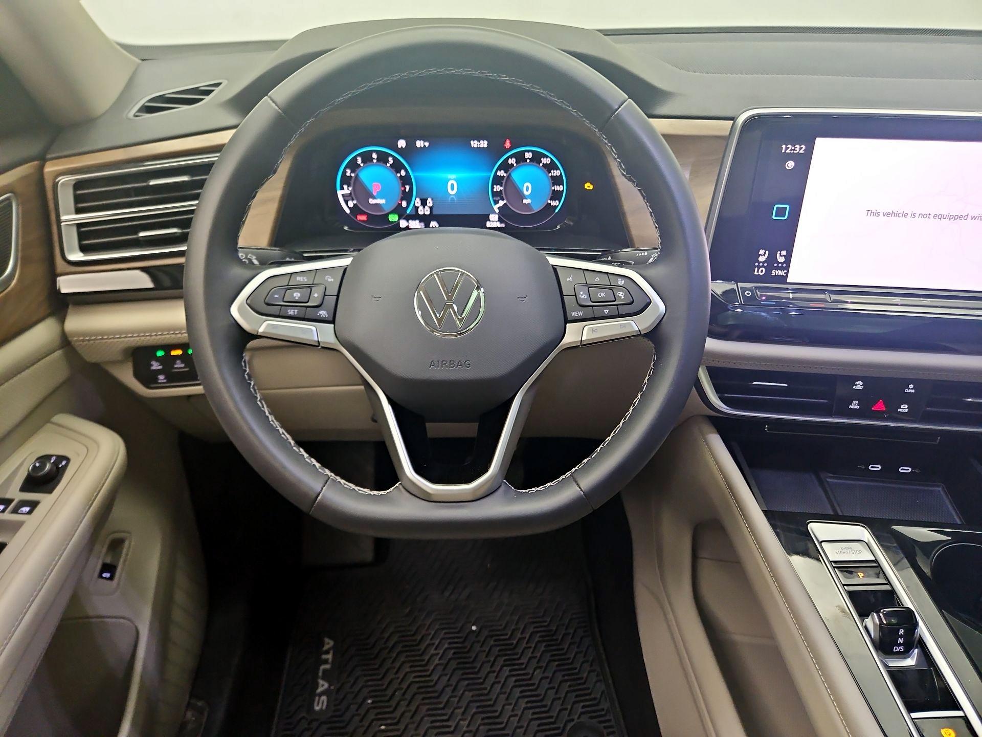 Thumbnail: 2024 Volkswagen Atlas - 10