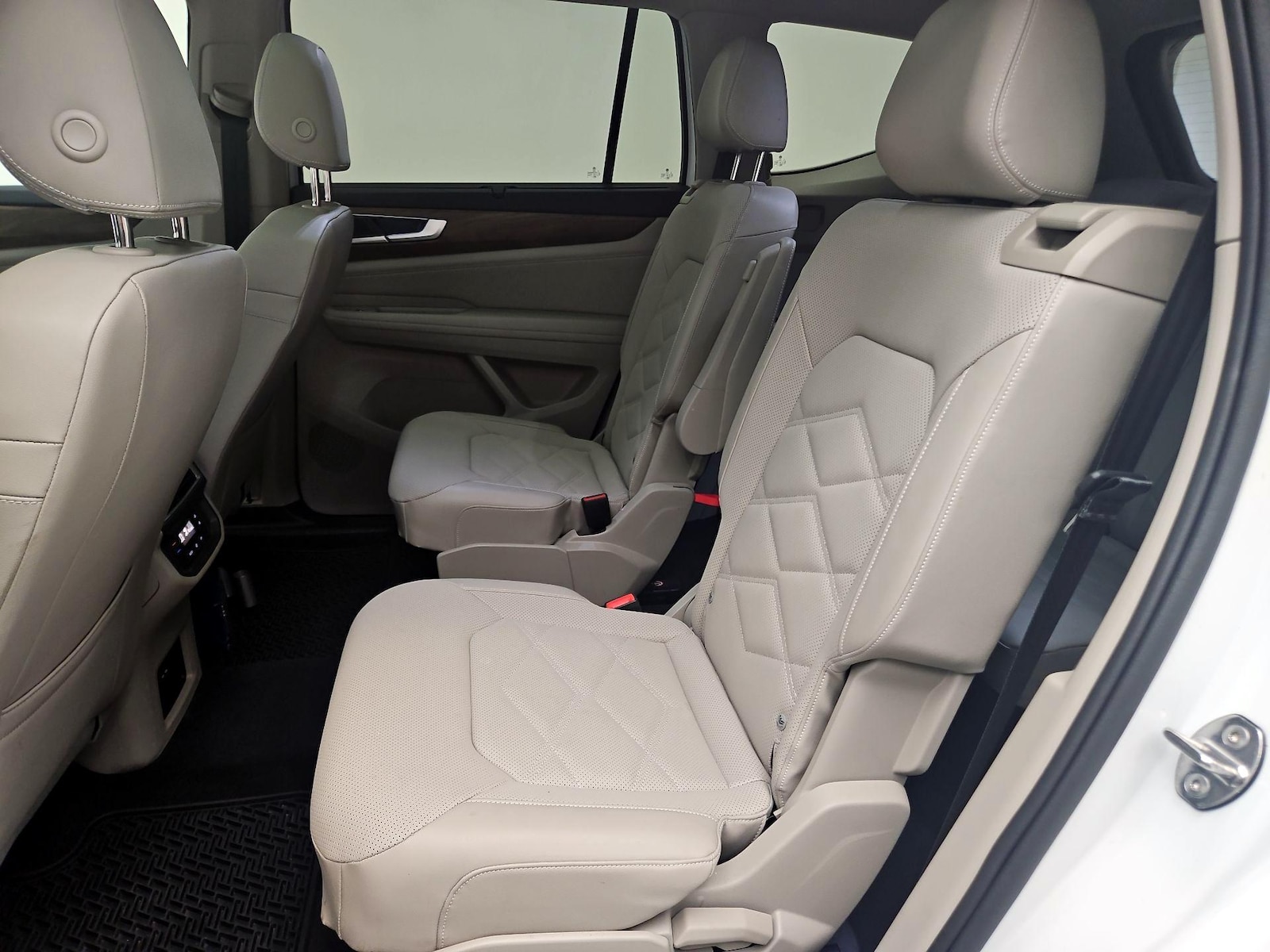 Rear Air Conditioning