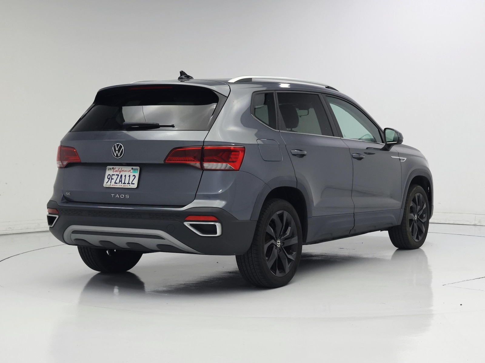 2023 Volkswagen Taos SE - Photo 9