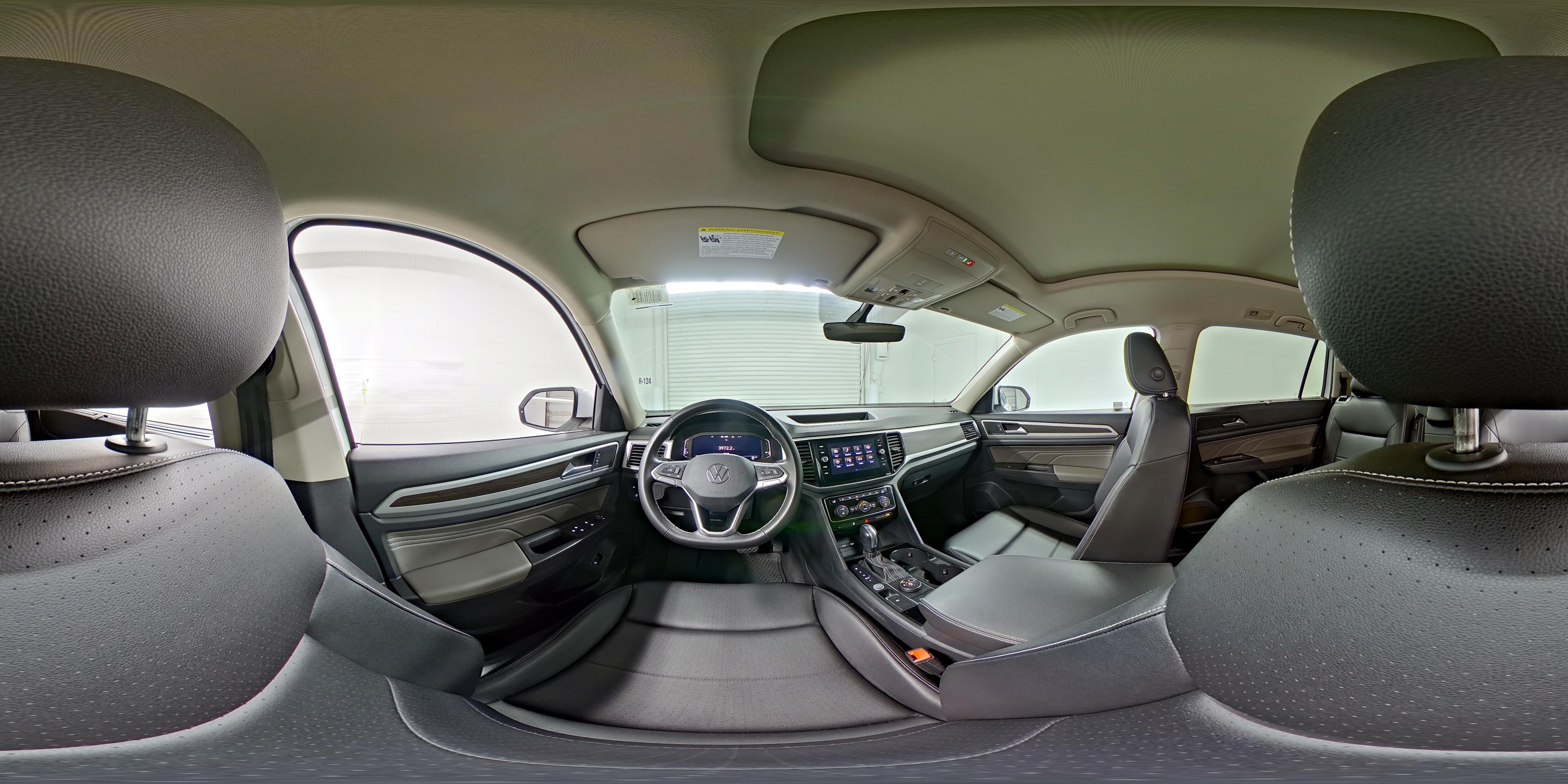 2023 Volkswagen Atlas SE w/Tech - Photo 27
